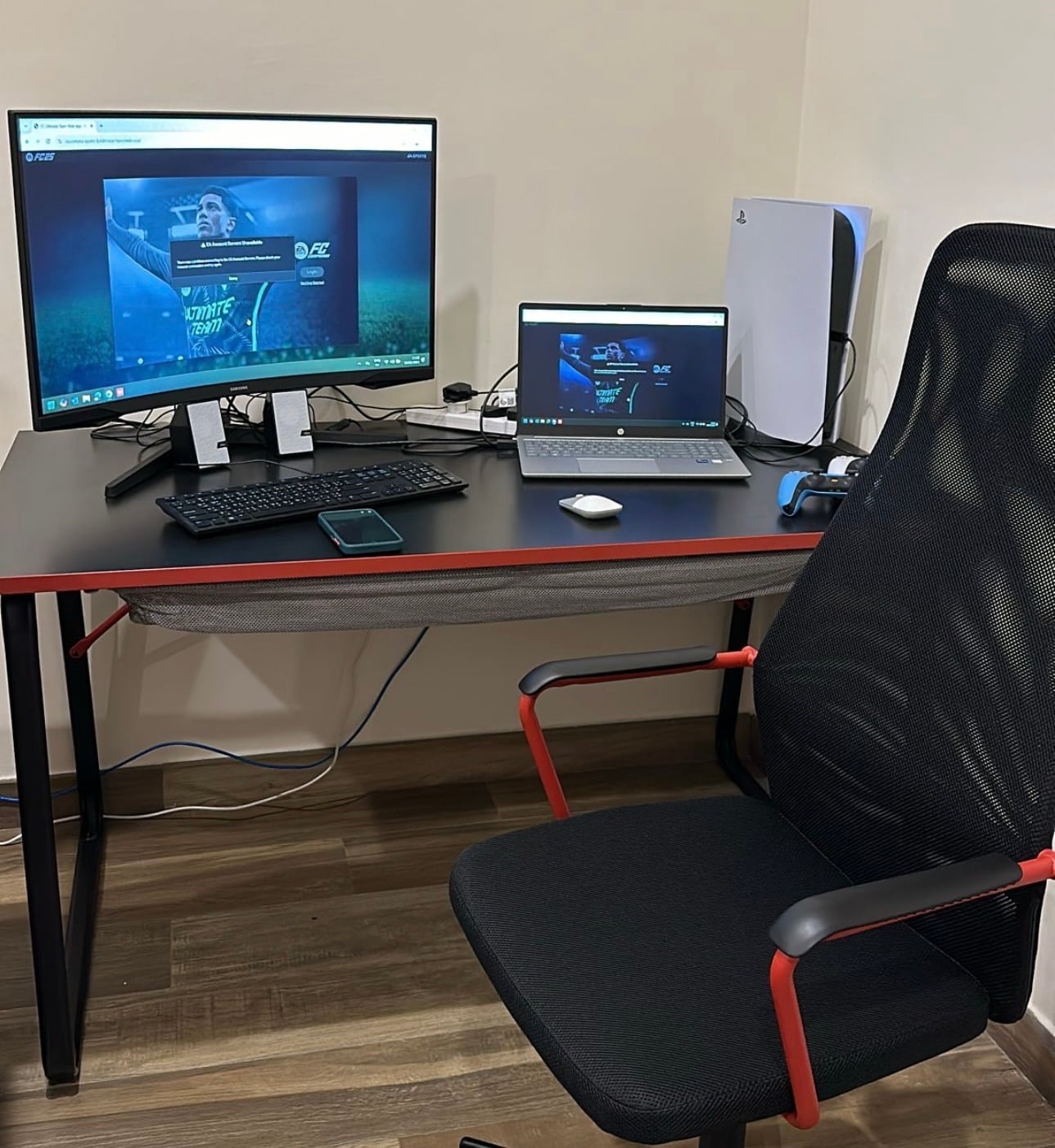 Gaming chair & Desk - Image 4