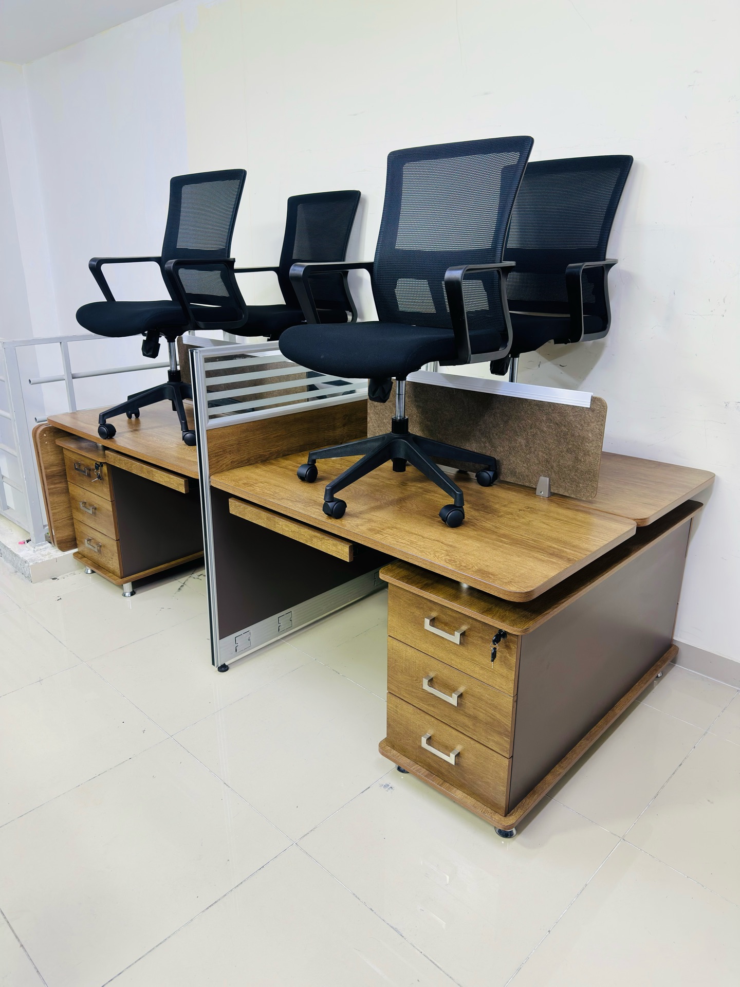 Used office furniture Selling Call — 33087737 - Image 10