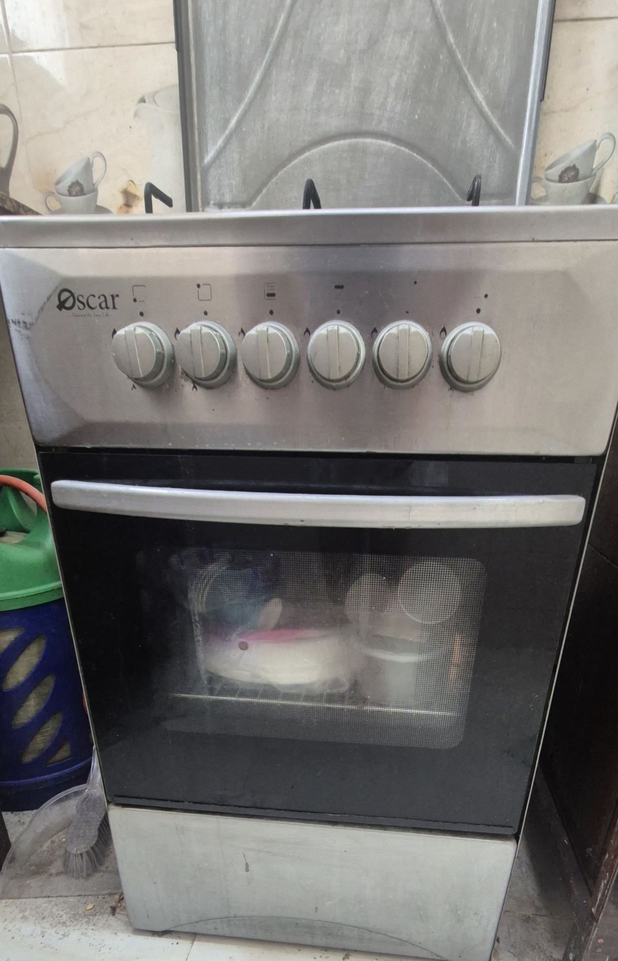 Cooking Range with 4 burners - Image 4