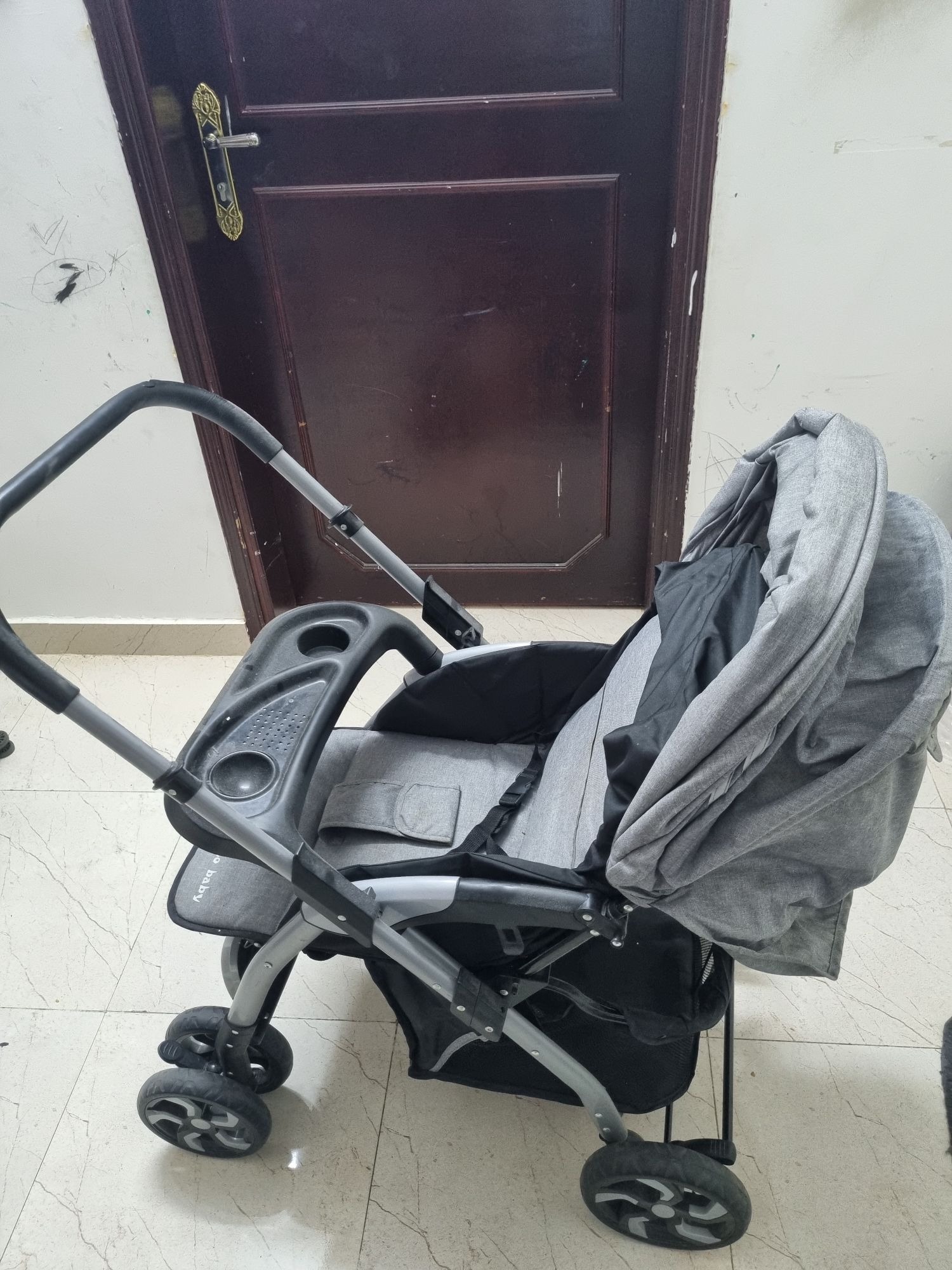 Gently used pram for sale - Image 5