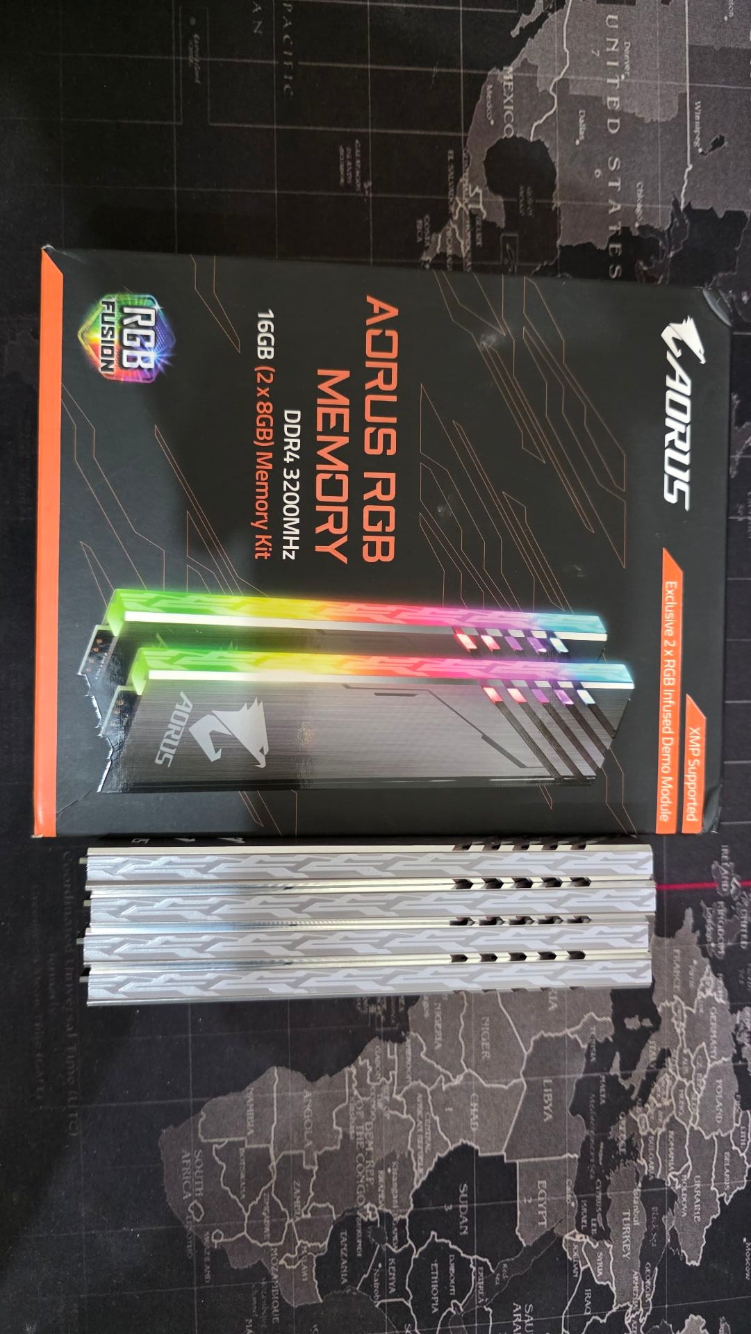 AORUS RGB Memory 16GB (2x8GB) 3200MHz (With Demo Kit)(Limited Edition) - Image 4
