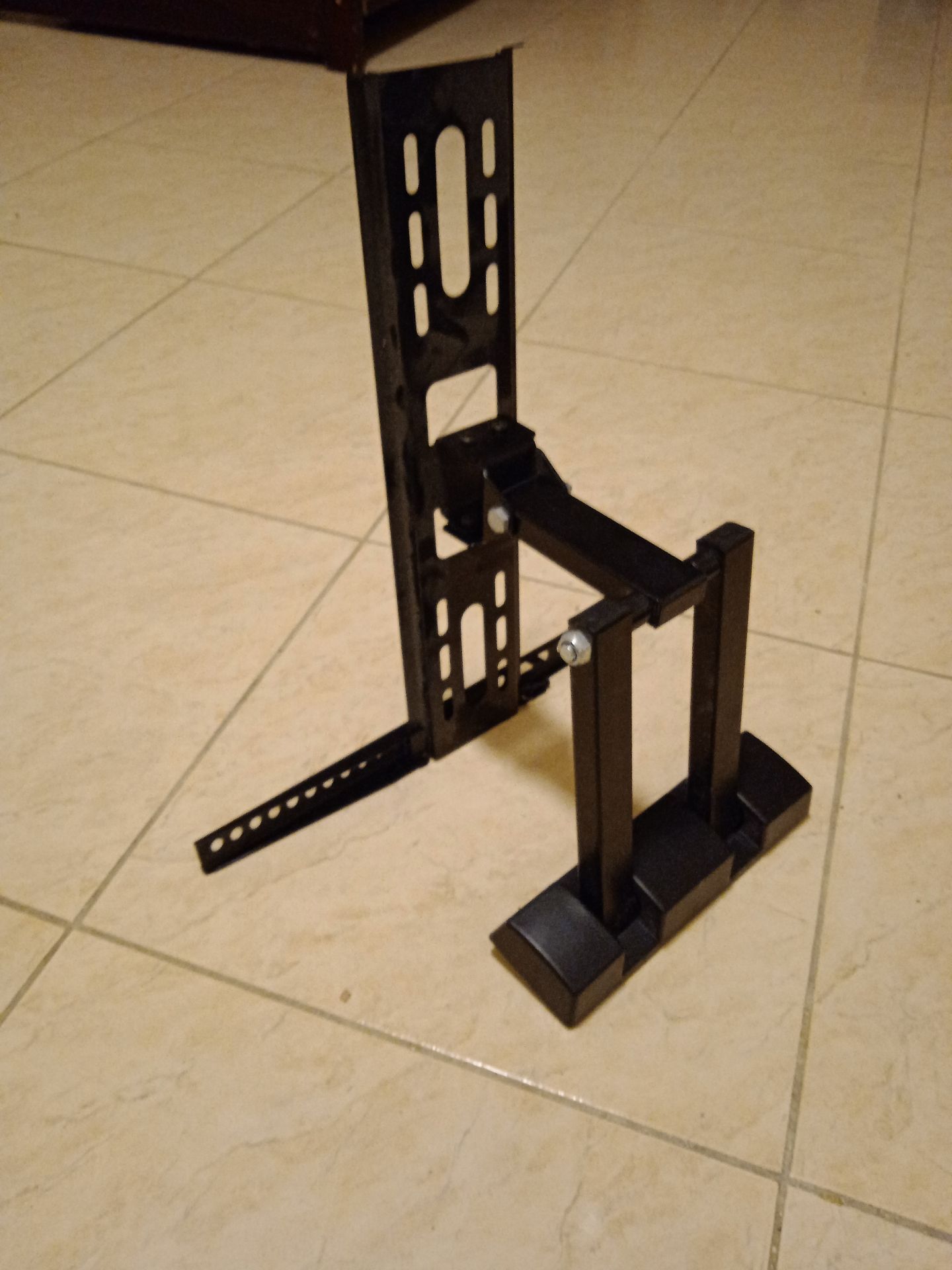 TV Wall Mount Bracket - Image 2