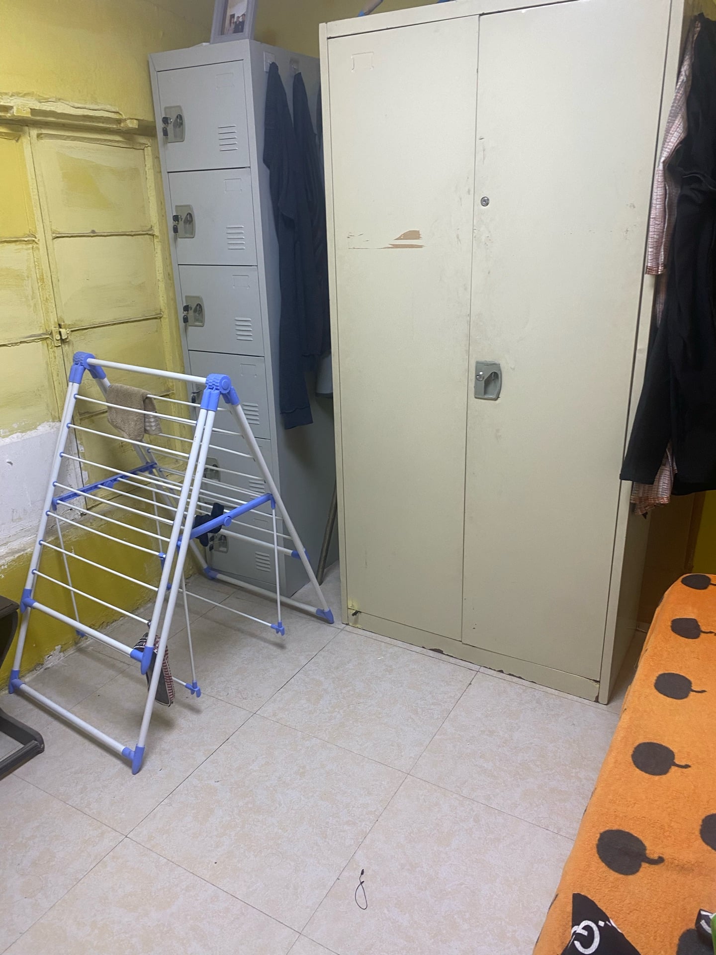 Wooden Single cot and mattress  - Image 4