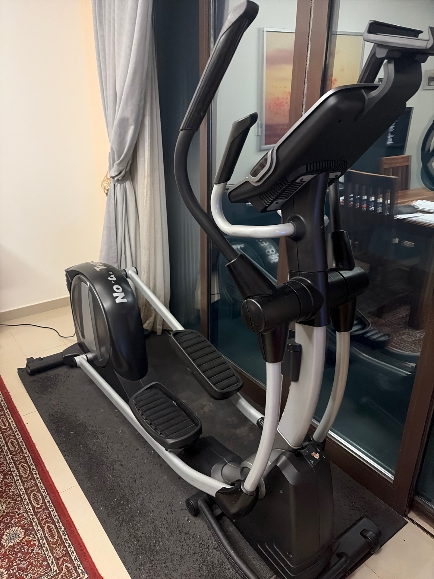 NordicTrack E-series Eliptical - Image 1