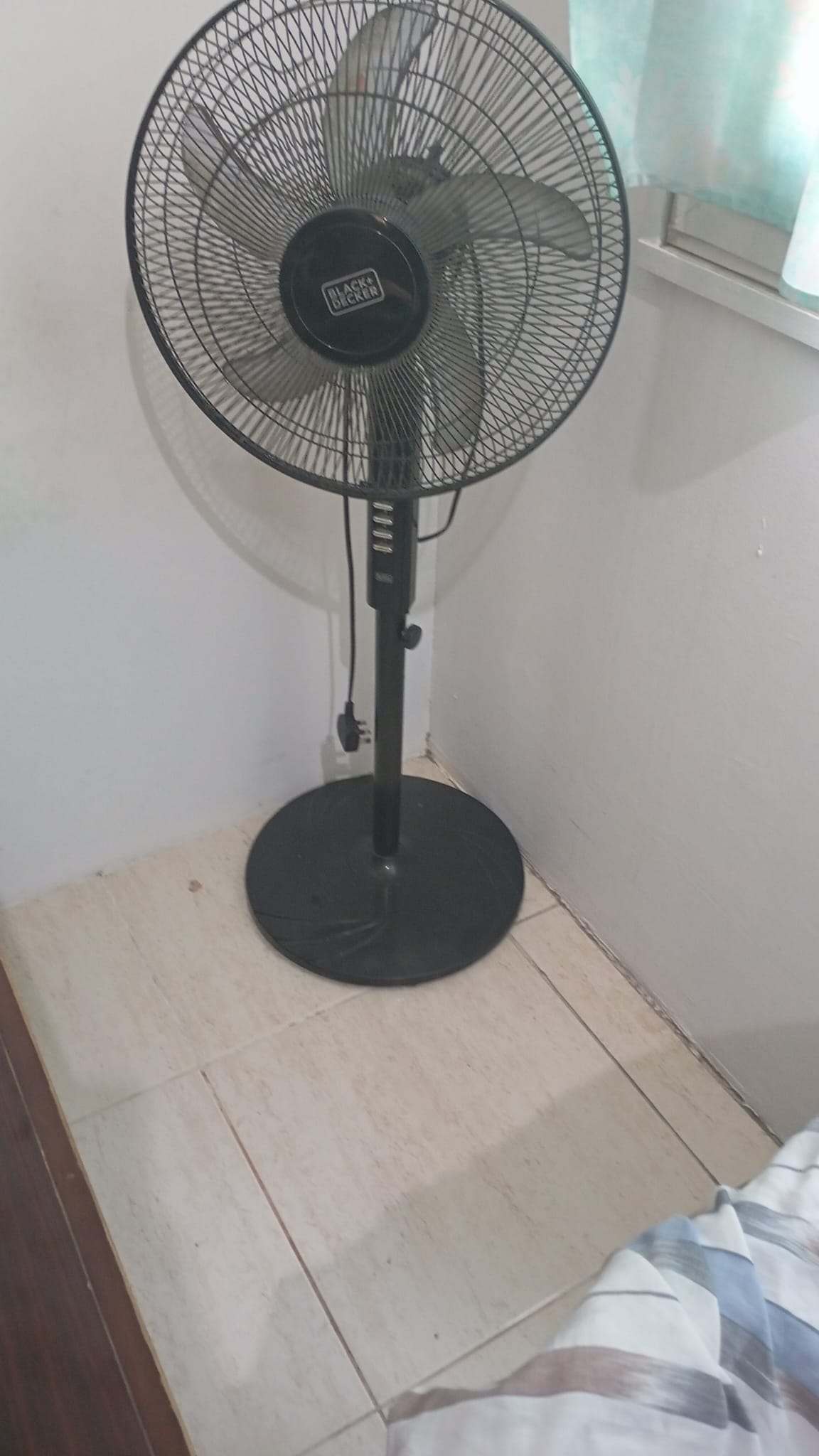 Fan-cooling for summer / Black&Decker brand - Image 4