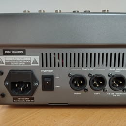 SAMSON 12 channel MIXING CONSOLE with FX - Image 5