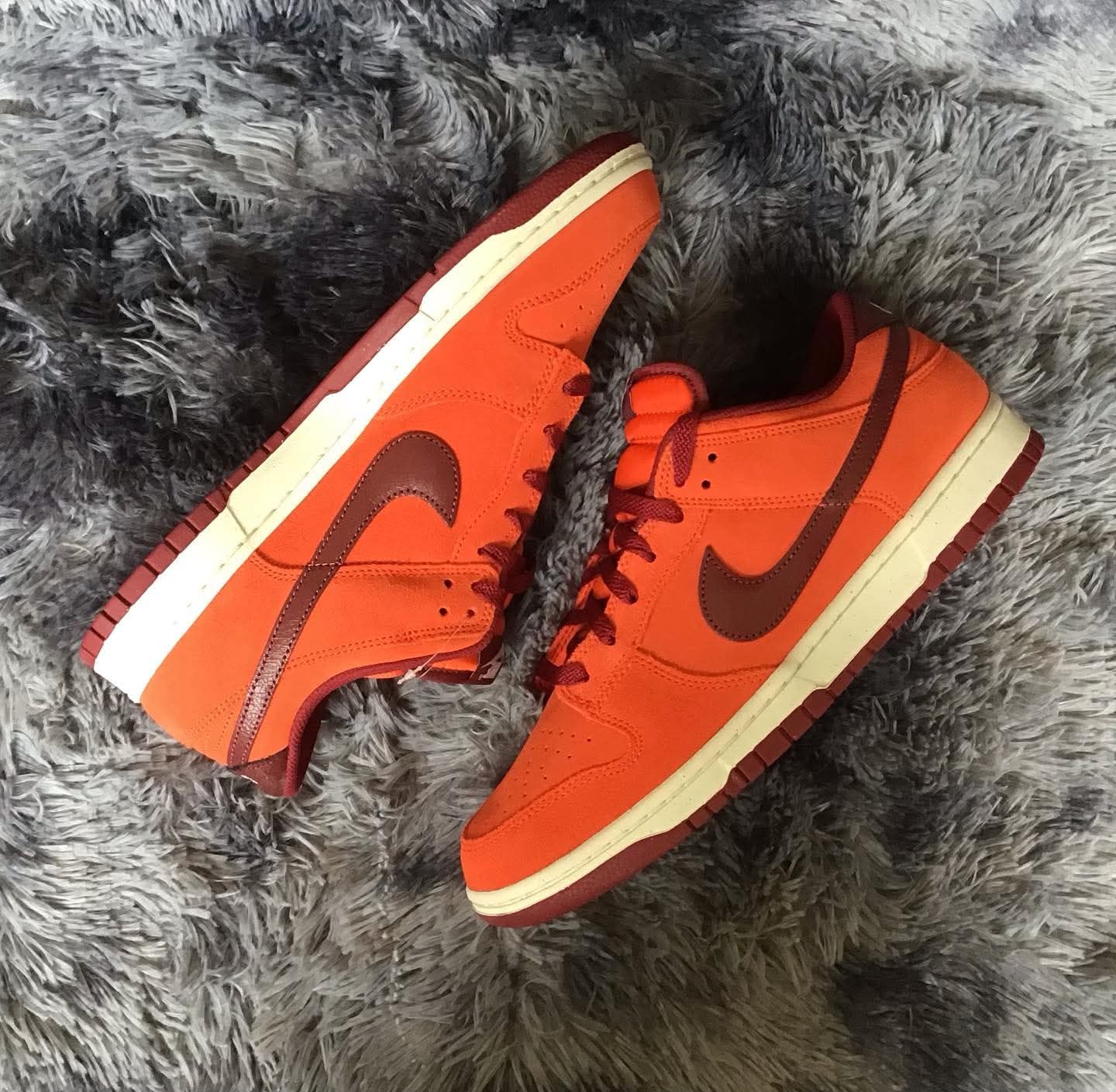 Nike Dunk Low SE Team orange  - Image 2