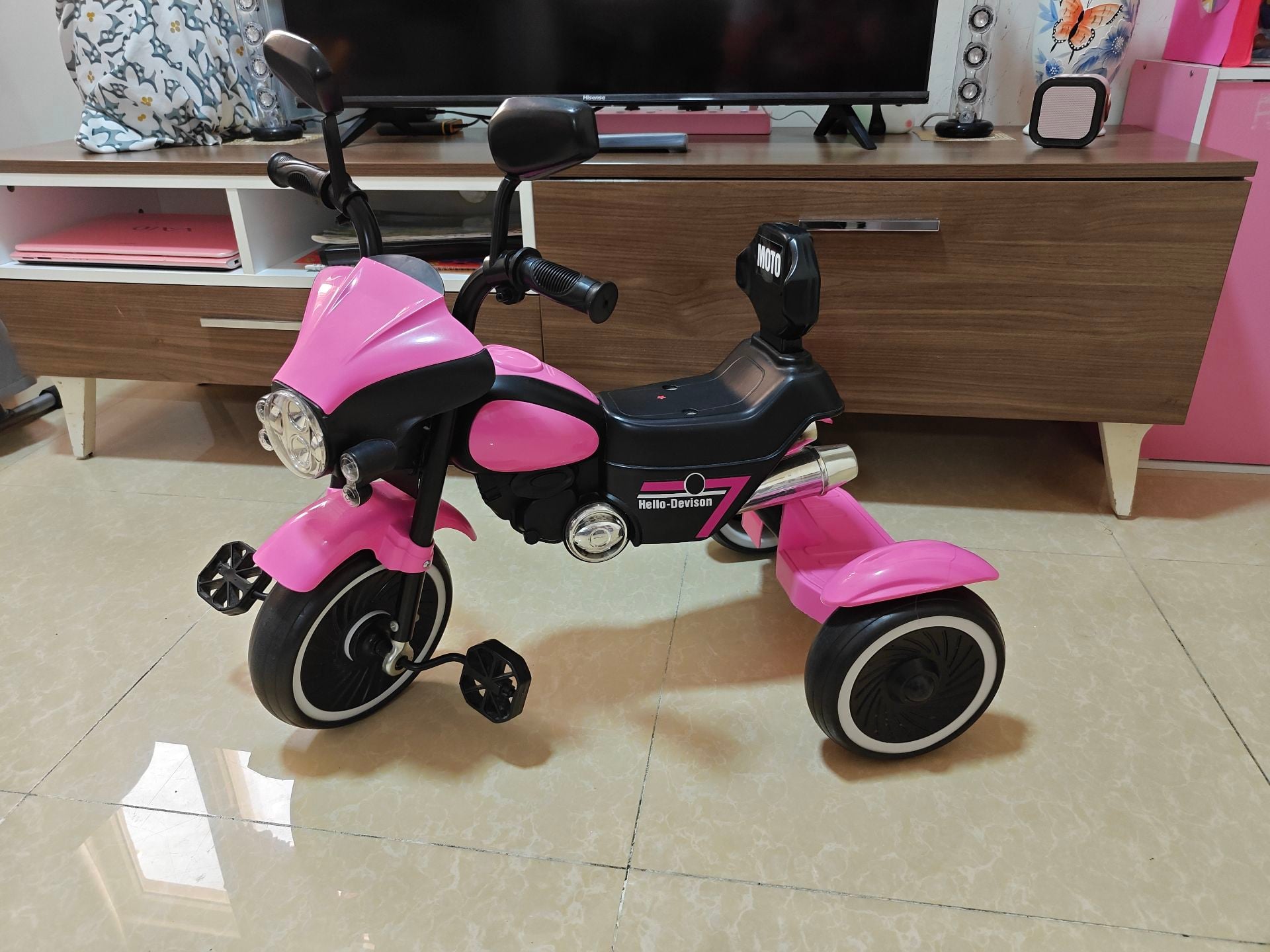 Kids tricycle  - Image 2