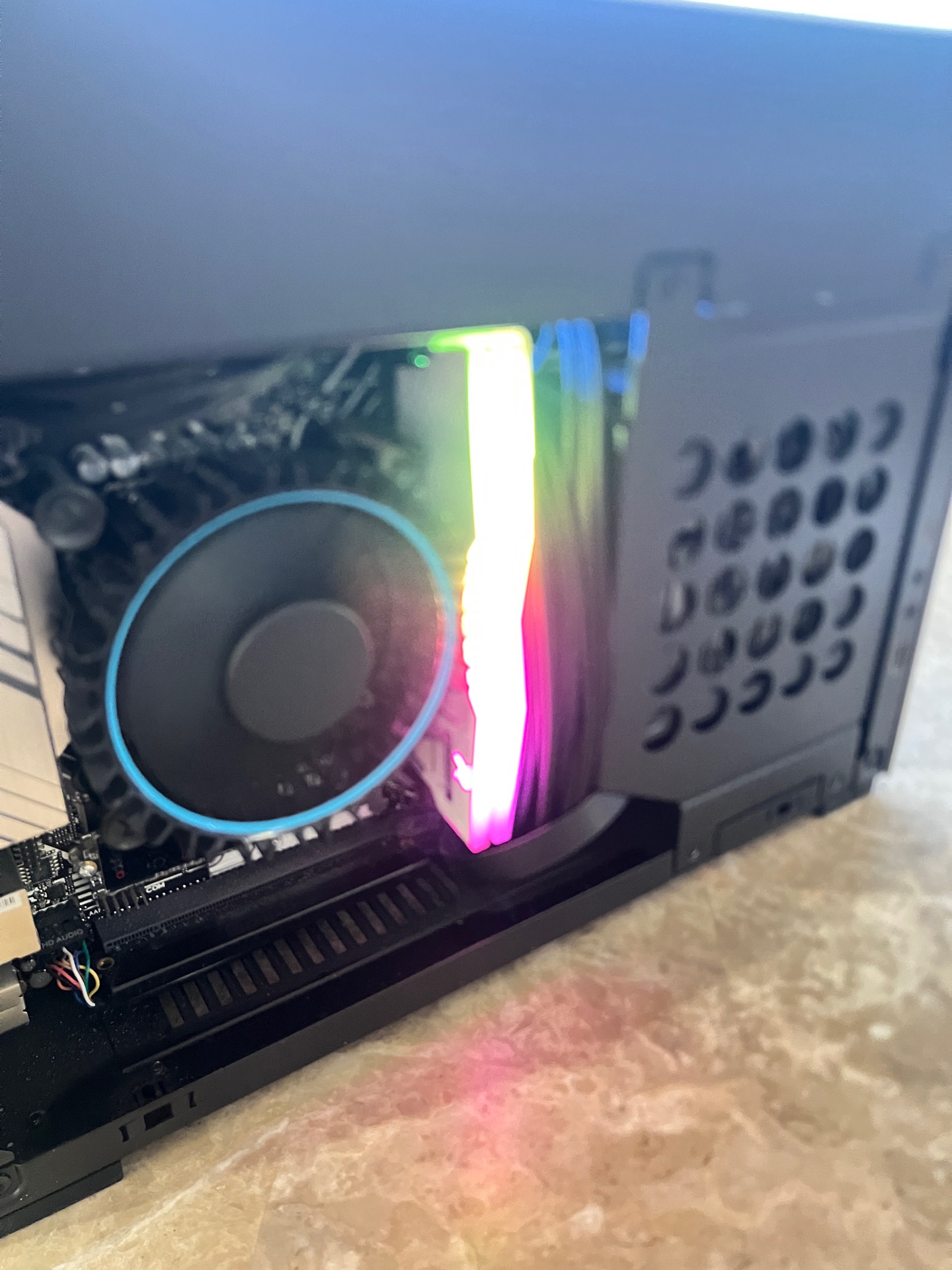 Small Ssd Rack Gaming and Productivity PC ITX small form build | Items | Qatar Living ...
