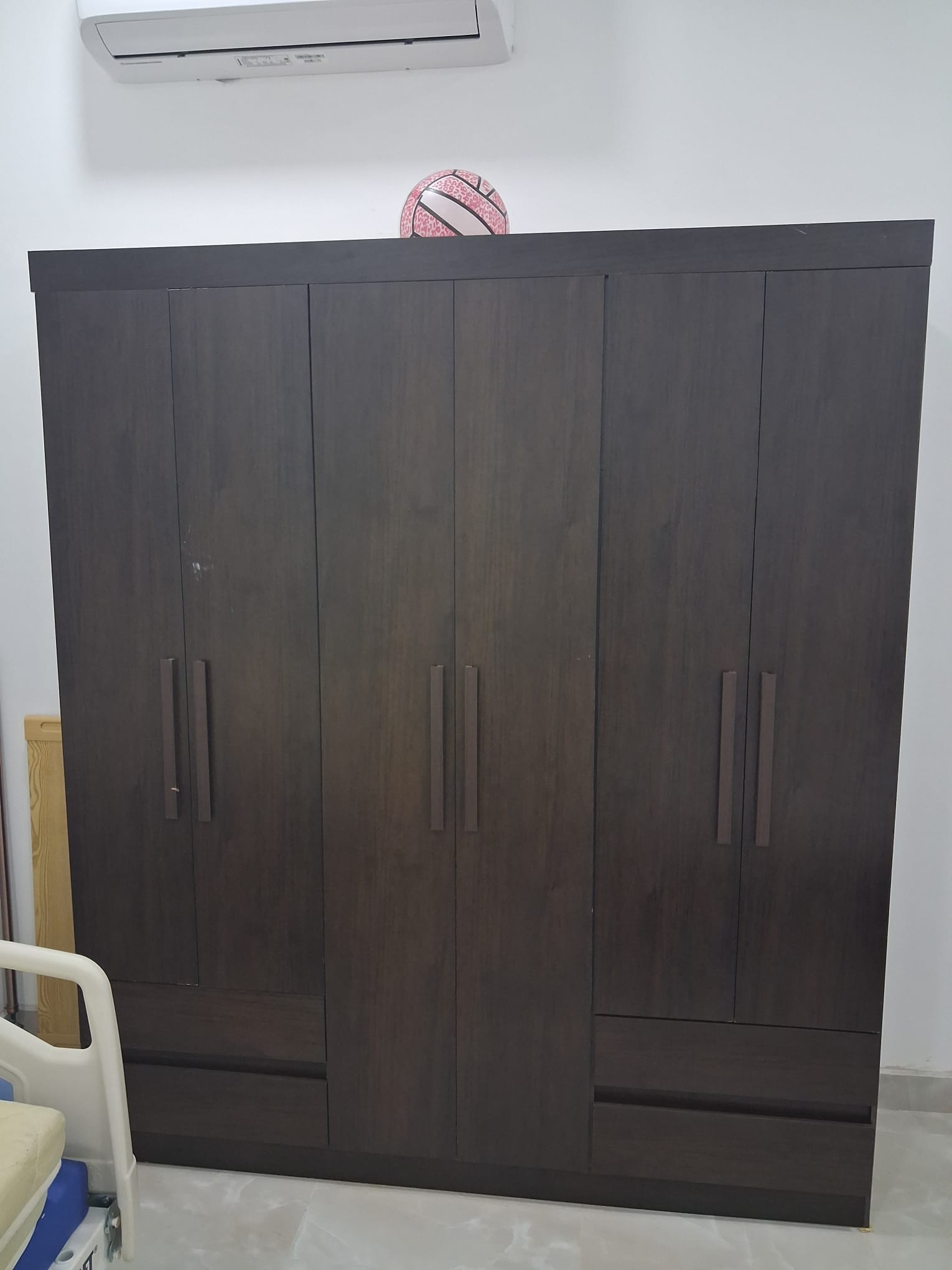Wardrobe and queen bed with mattetess - Image 2