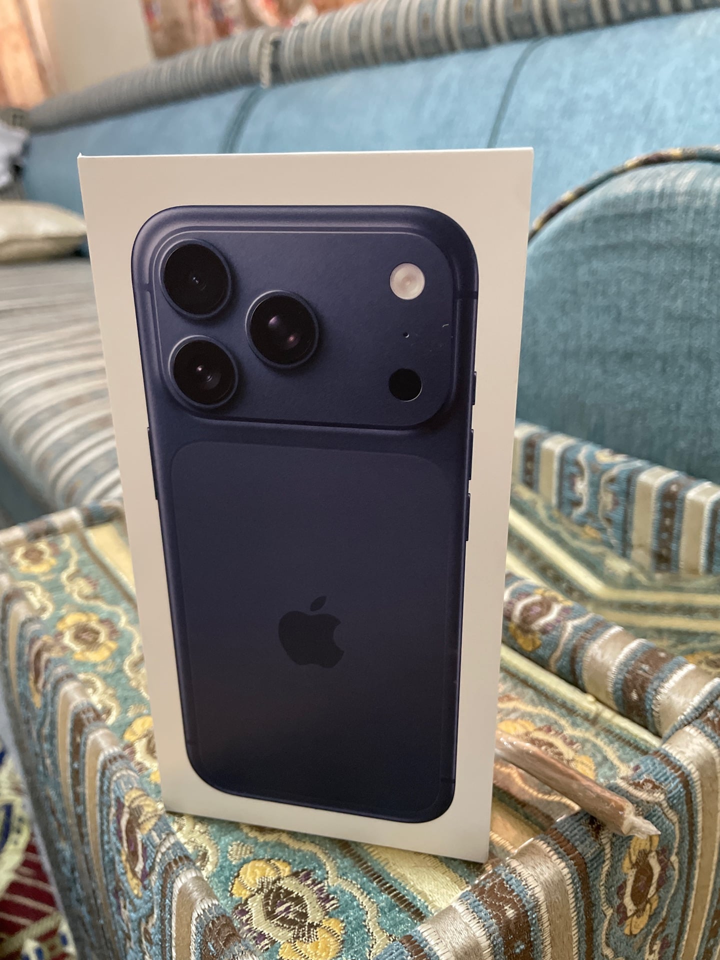 iPhone 17 pro 256gb blue color *2 pics - Image 1