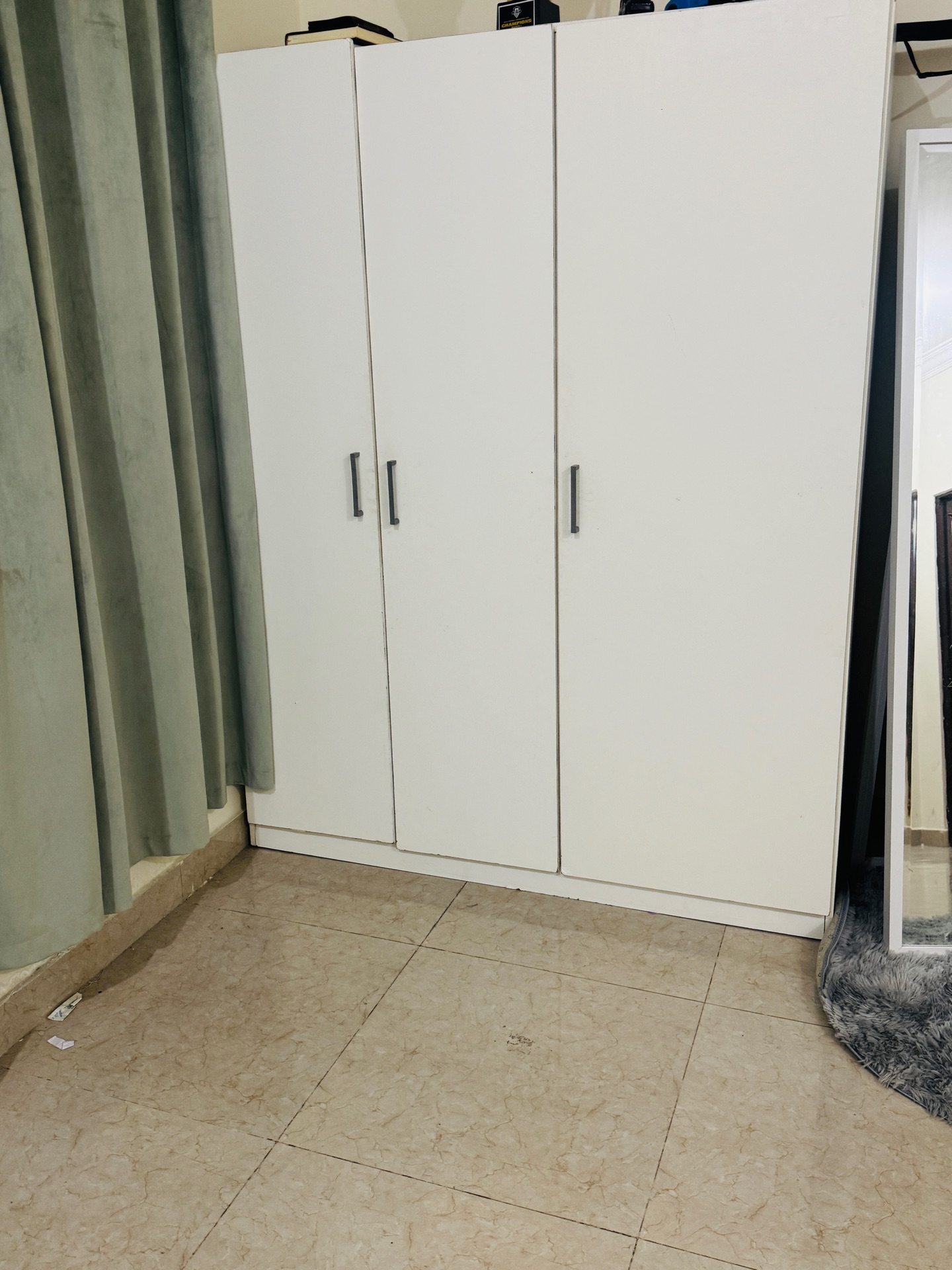 3 Door white wardrobe for Sale  - Image 3