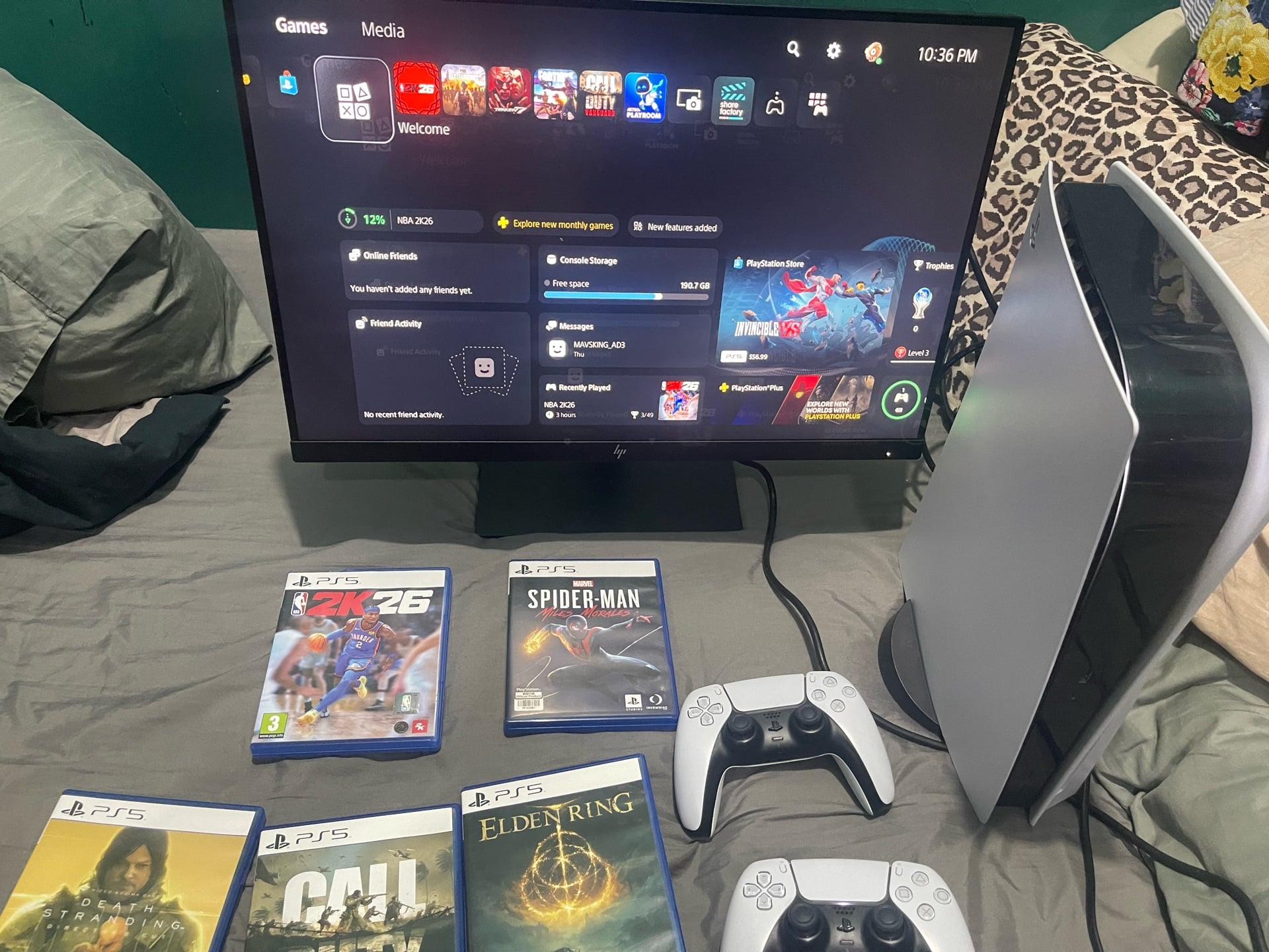 Ps5 with 24inches frameless monitor 360 degree - Image 2