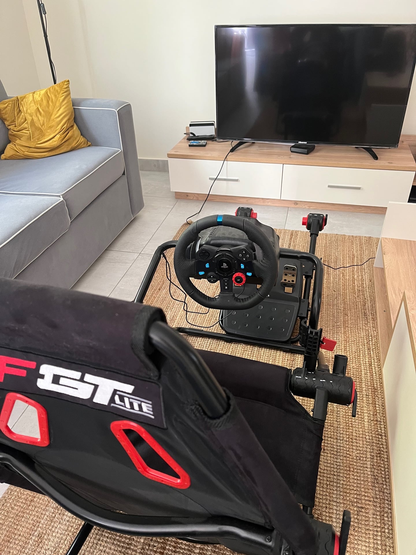 Racing chair virtual for PS4 and PS5 - Image 1