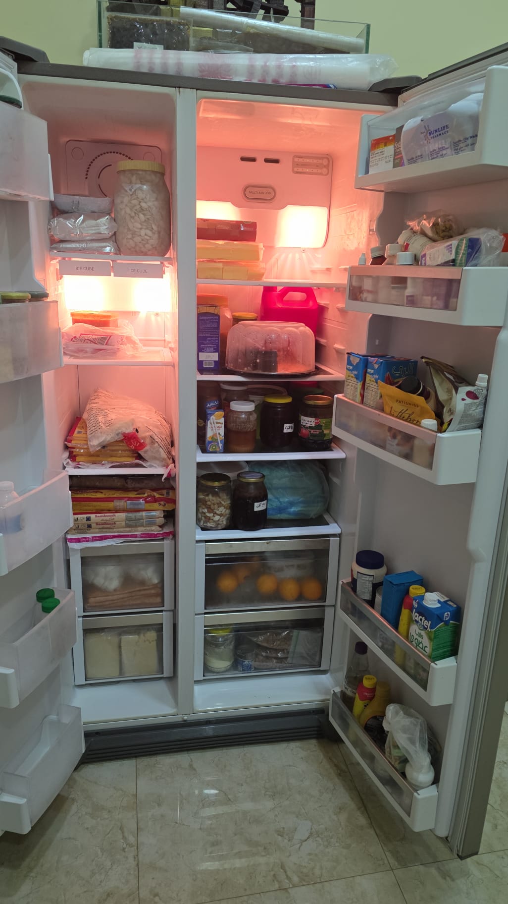 GOOD CONDITION DOOR BY DOOR REFRIGERATOR/FREEZER SIEMENS FOR SALE - Image 6