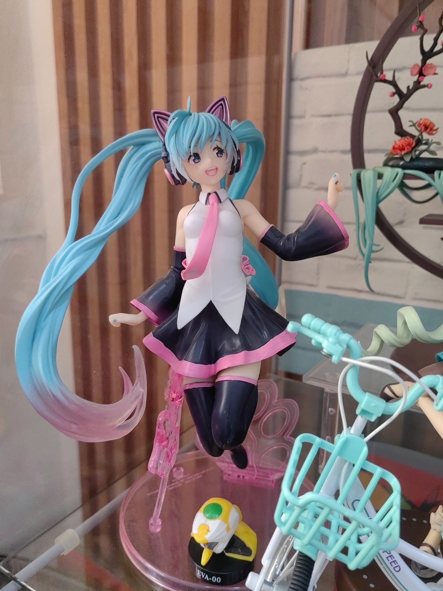 Miku figure set - Image 2