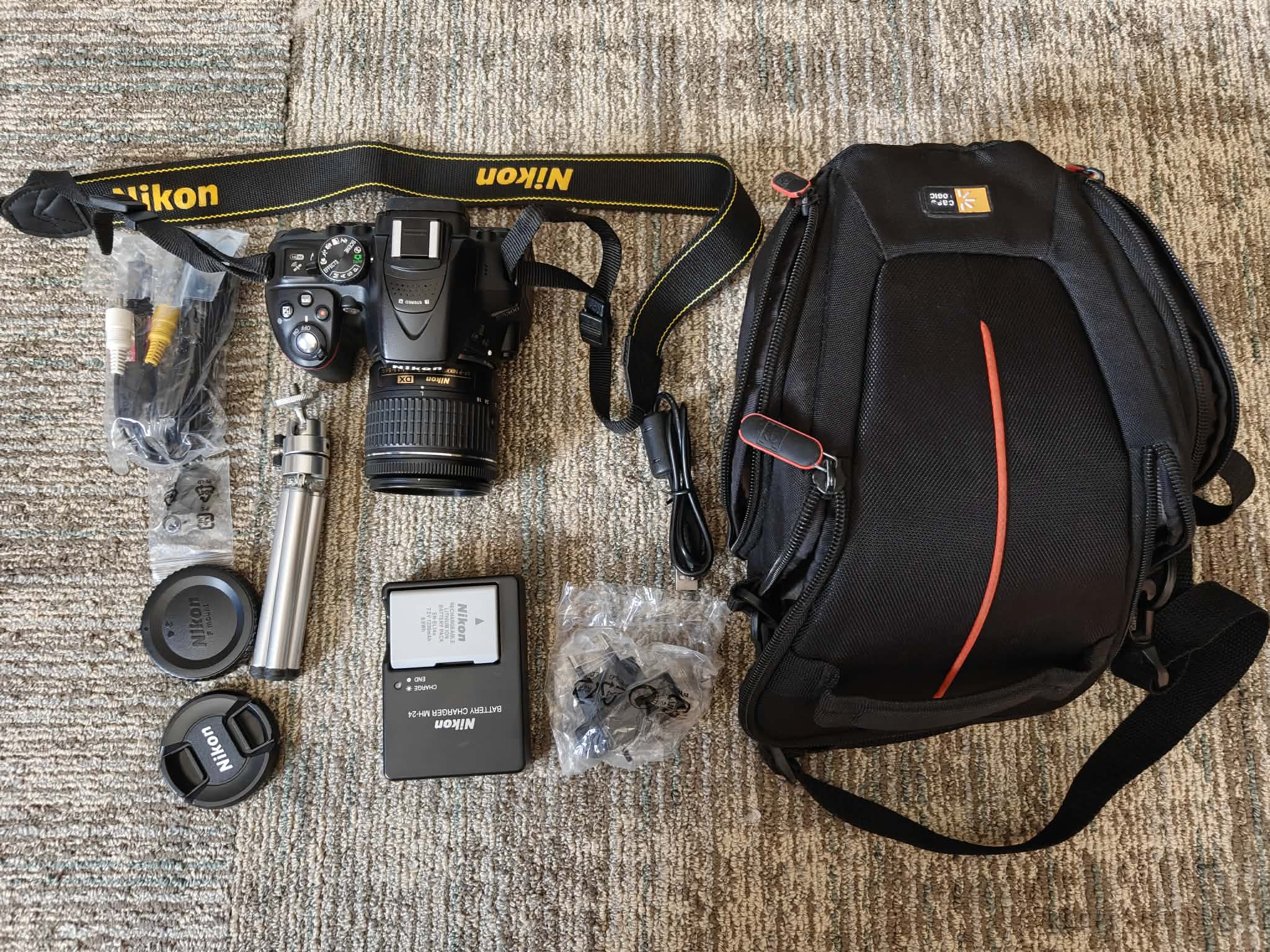 Nikon D5300 for Sale - Image 3