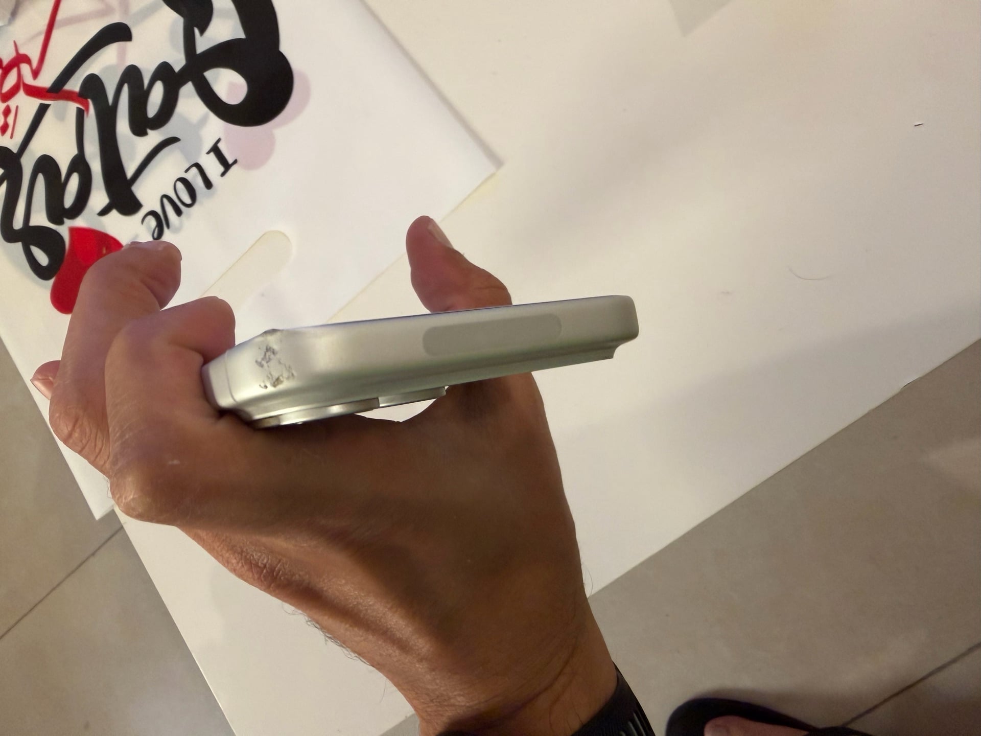 Brand New iPhone 17 Pro Max 256GB – Middle East Version - Image 6