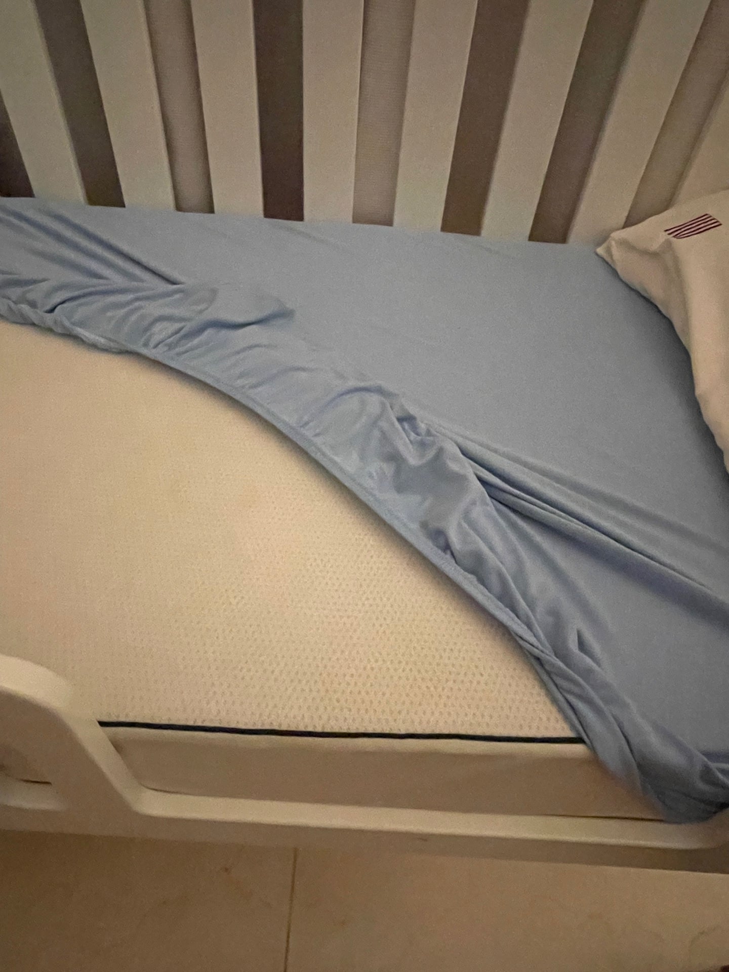 Great condition cot - birth to 3 years +  - Image 3