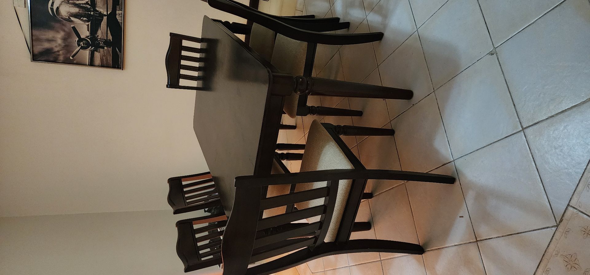 Dinning Table with 6 chairs - Image 1