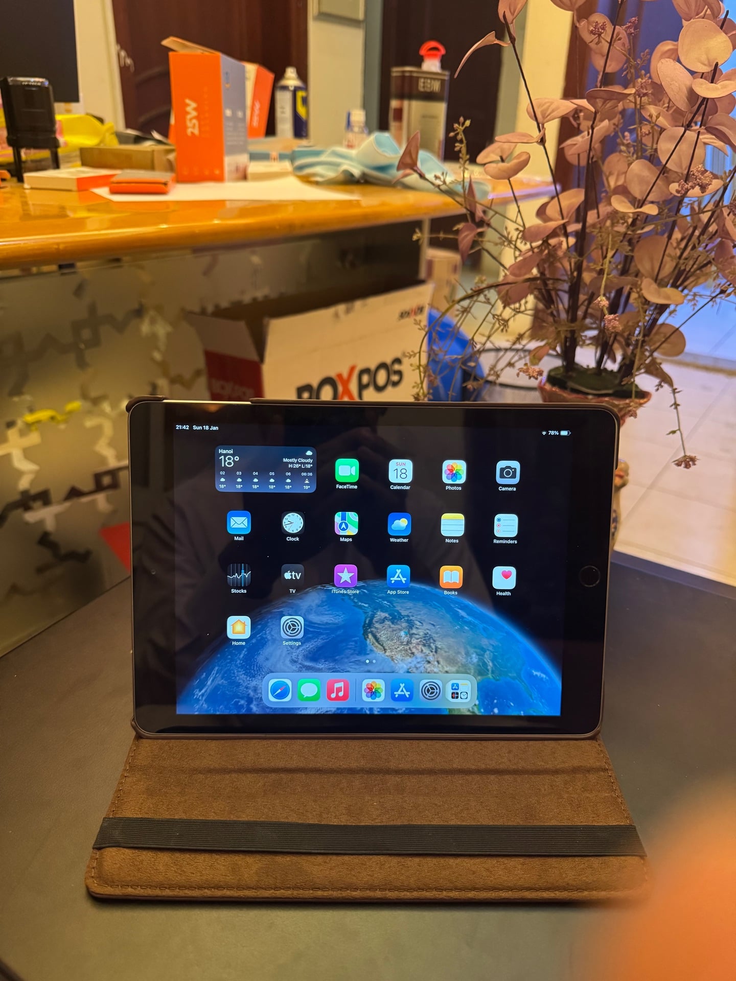 I pad 6 , ios 17 ,original  - Image 3