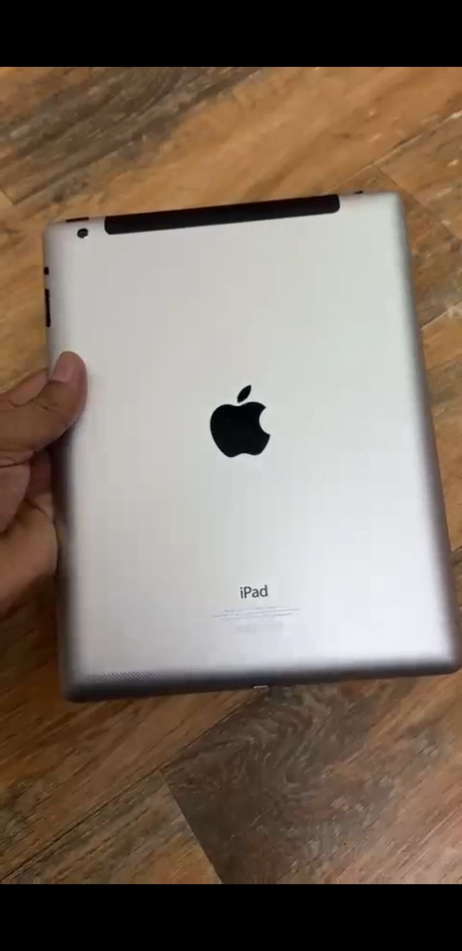 iPad 4 - Image 3