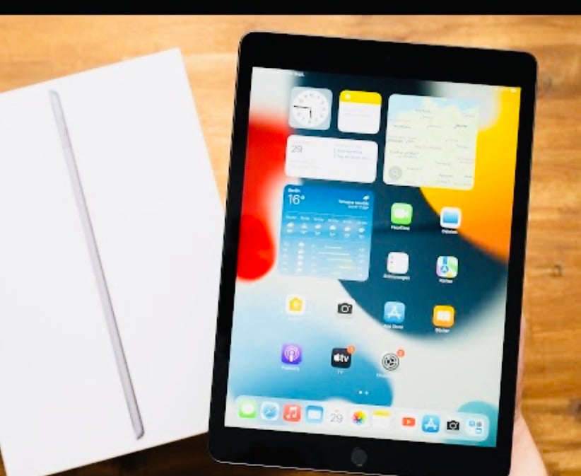 ipad 9 64 gb same like New  - Image 2