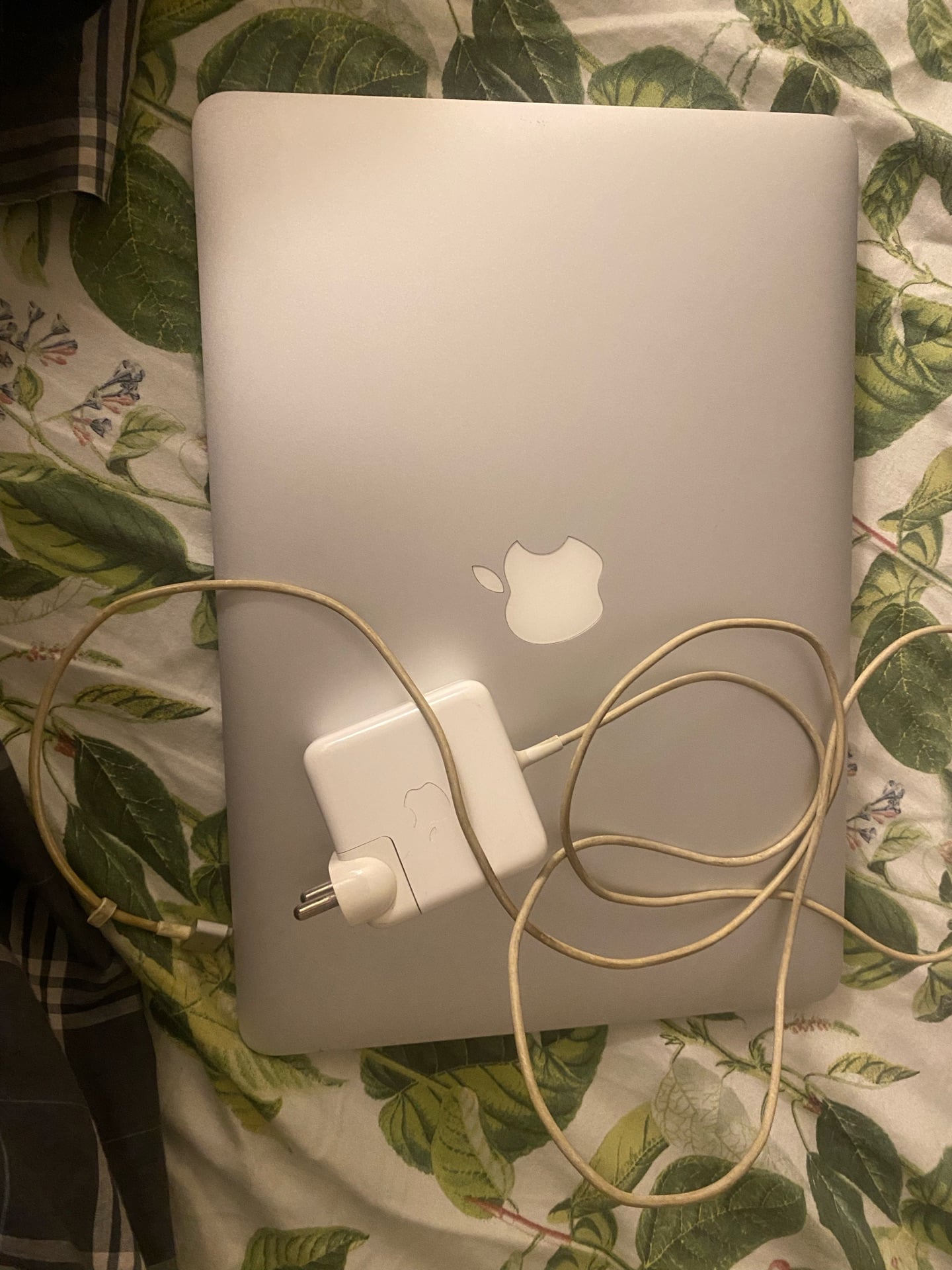 MacBook Air 2015، i5 4/128GB تبادل - Image 6