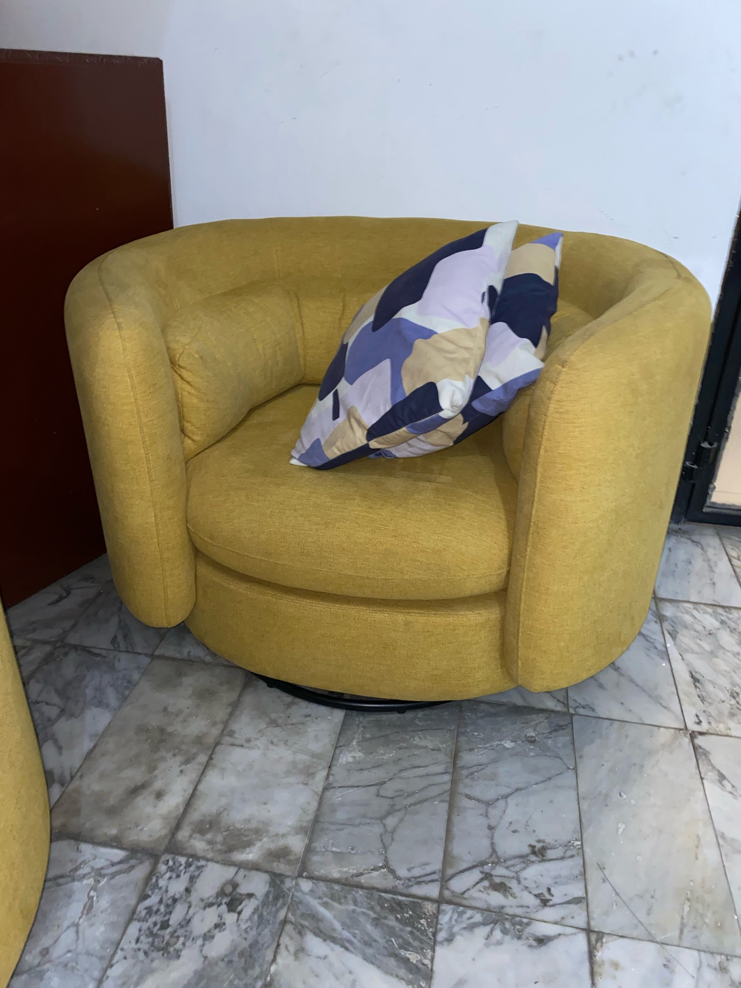 Sofa rotating chair for sale - Image 1