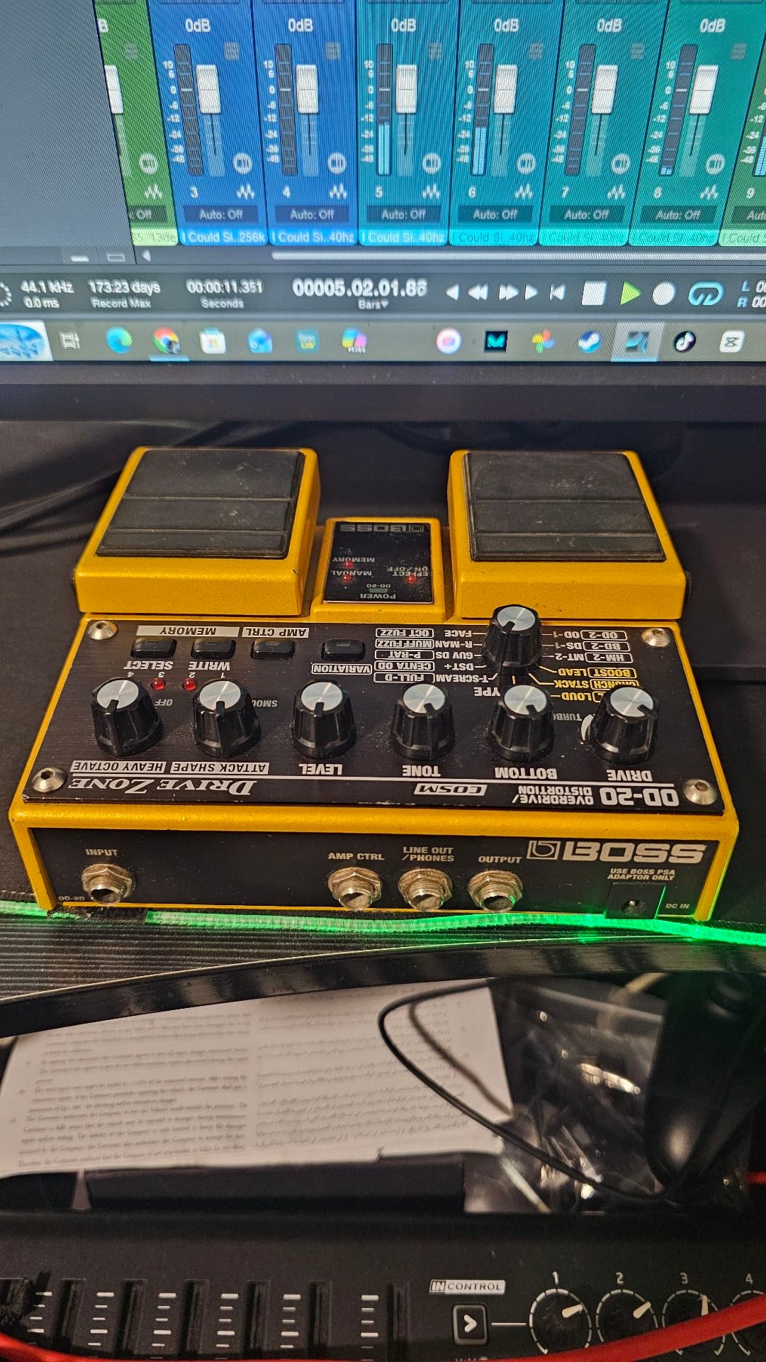Guitar pedals - Image 3
