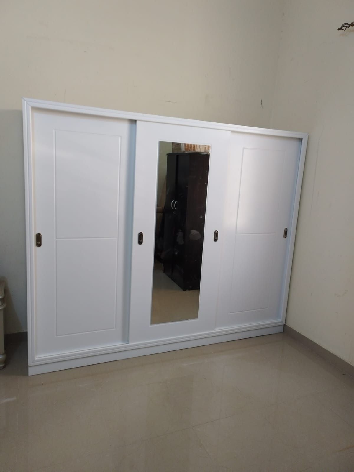 Cabinet  - Image 3