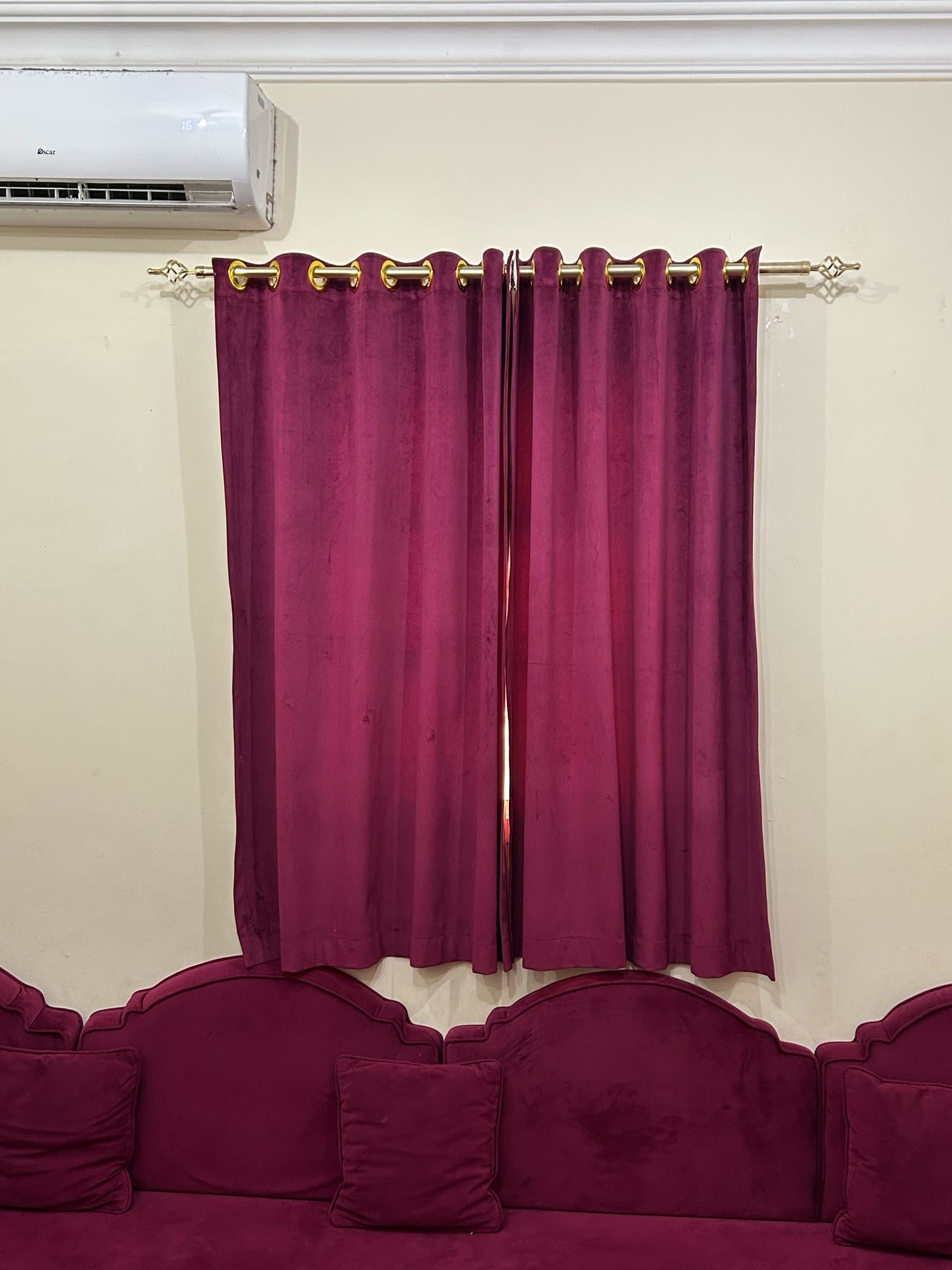 Curtains, carpet, and sofa - Image 3