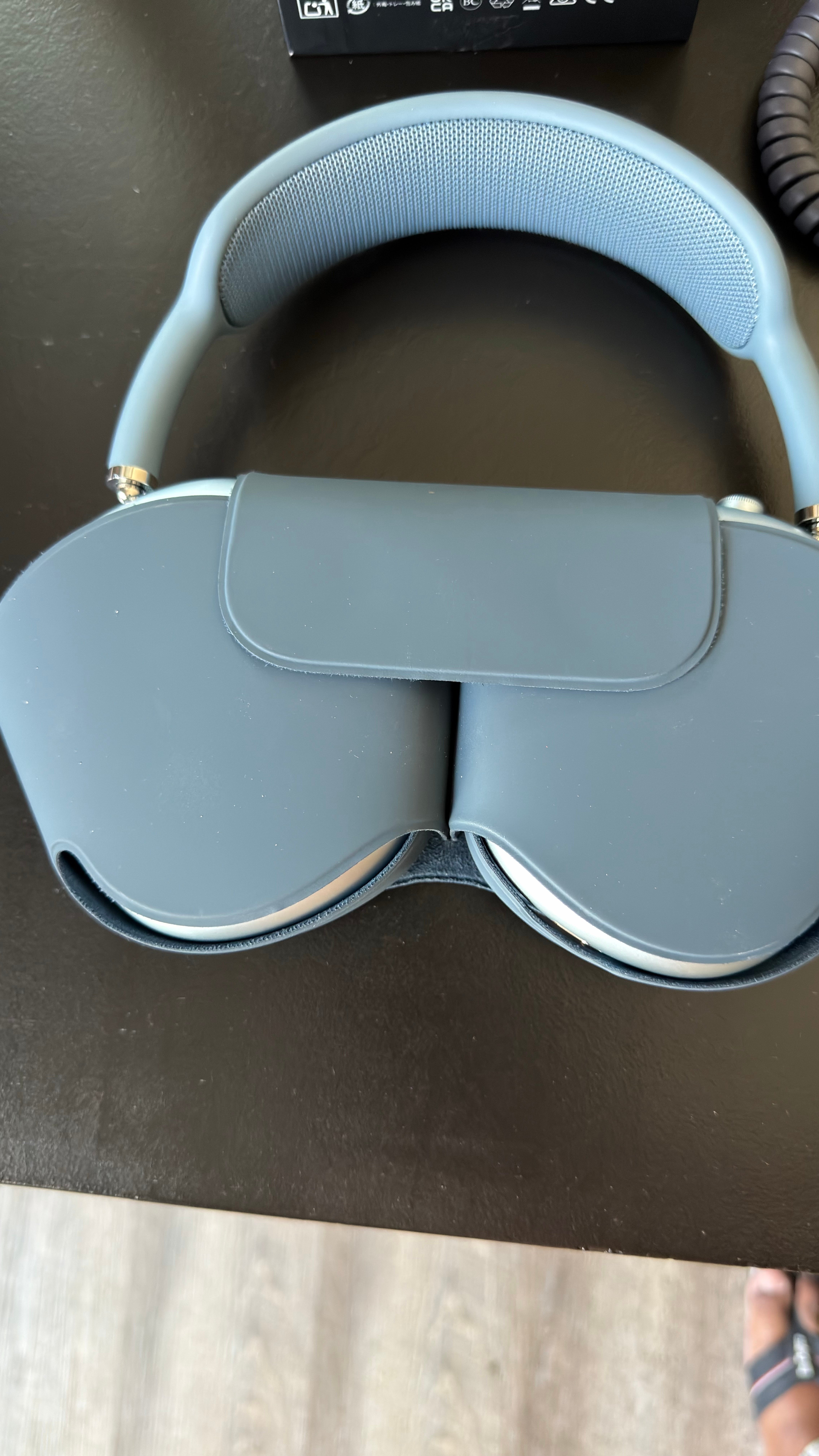AirPods Max (2024) with USB C - Image 1