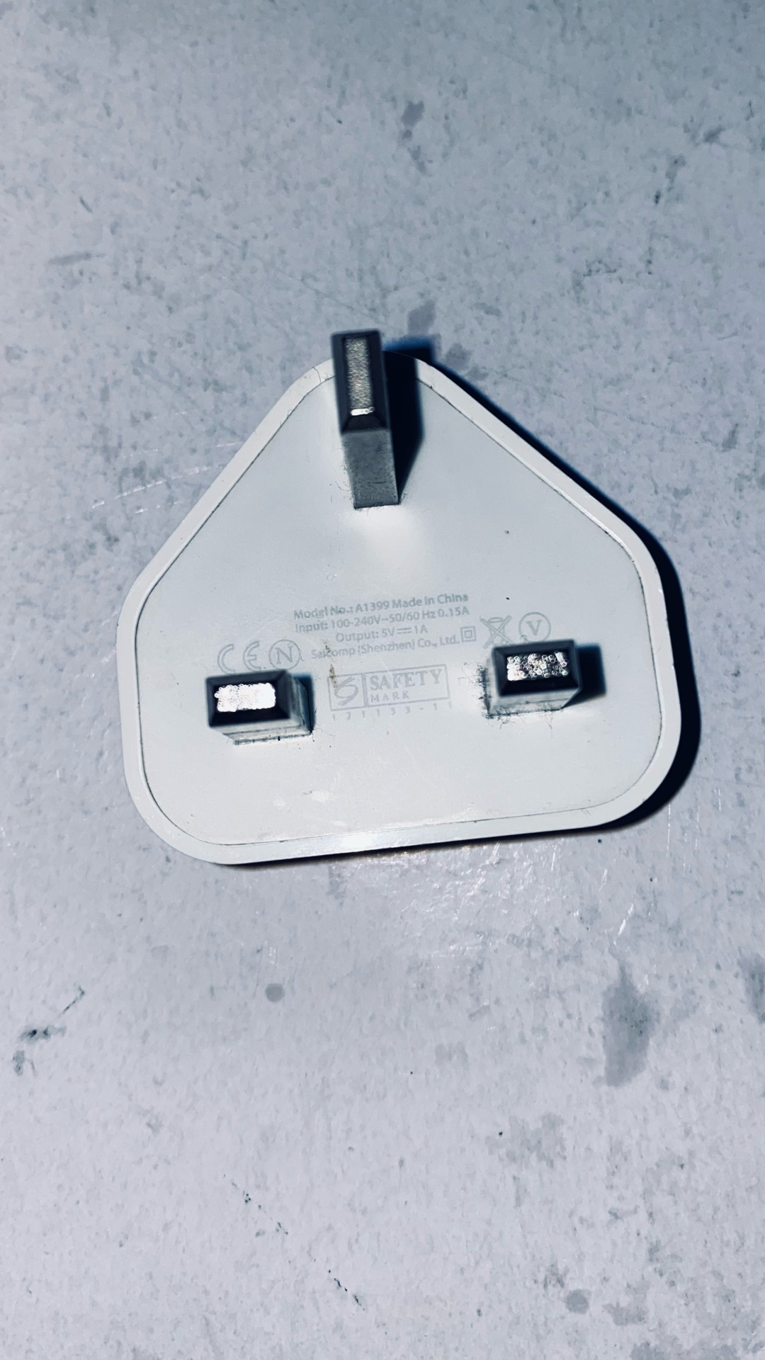I phone charger  - Image 2