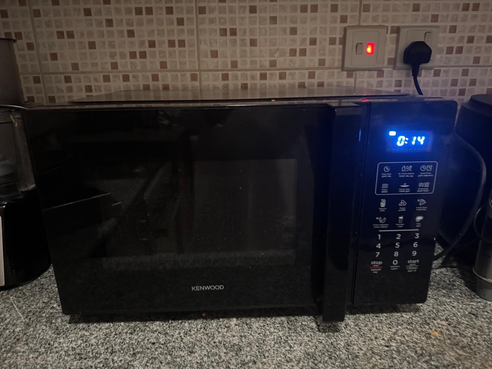 Kenwood Digital Microwave Oven - Image 2