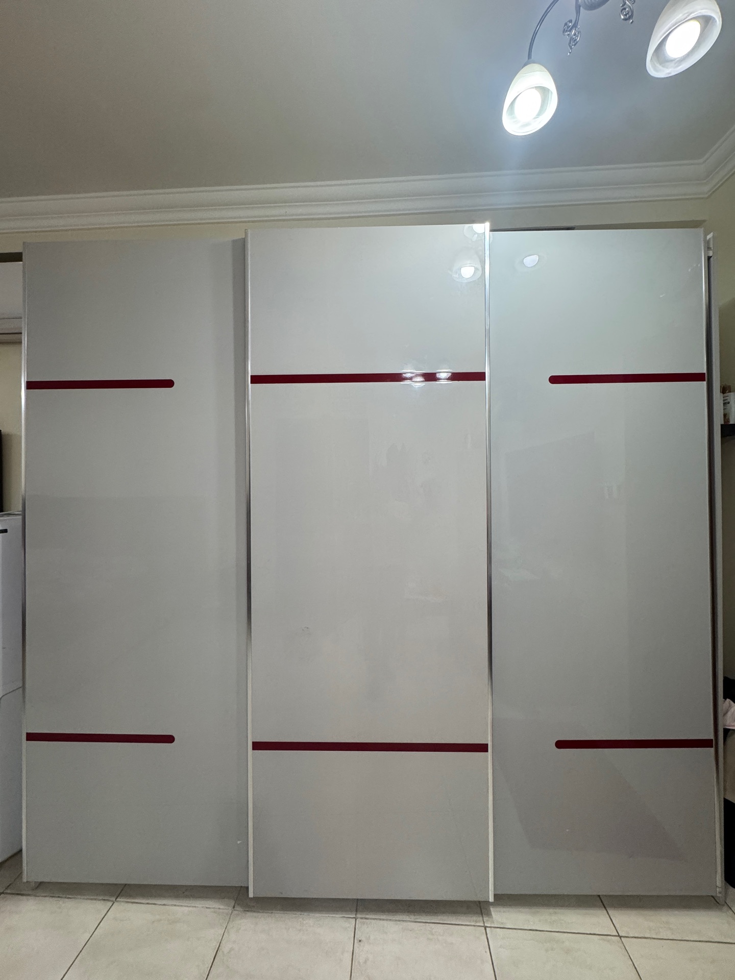 Very big Wardrobe - sliding - Image 1