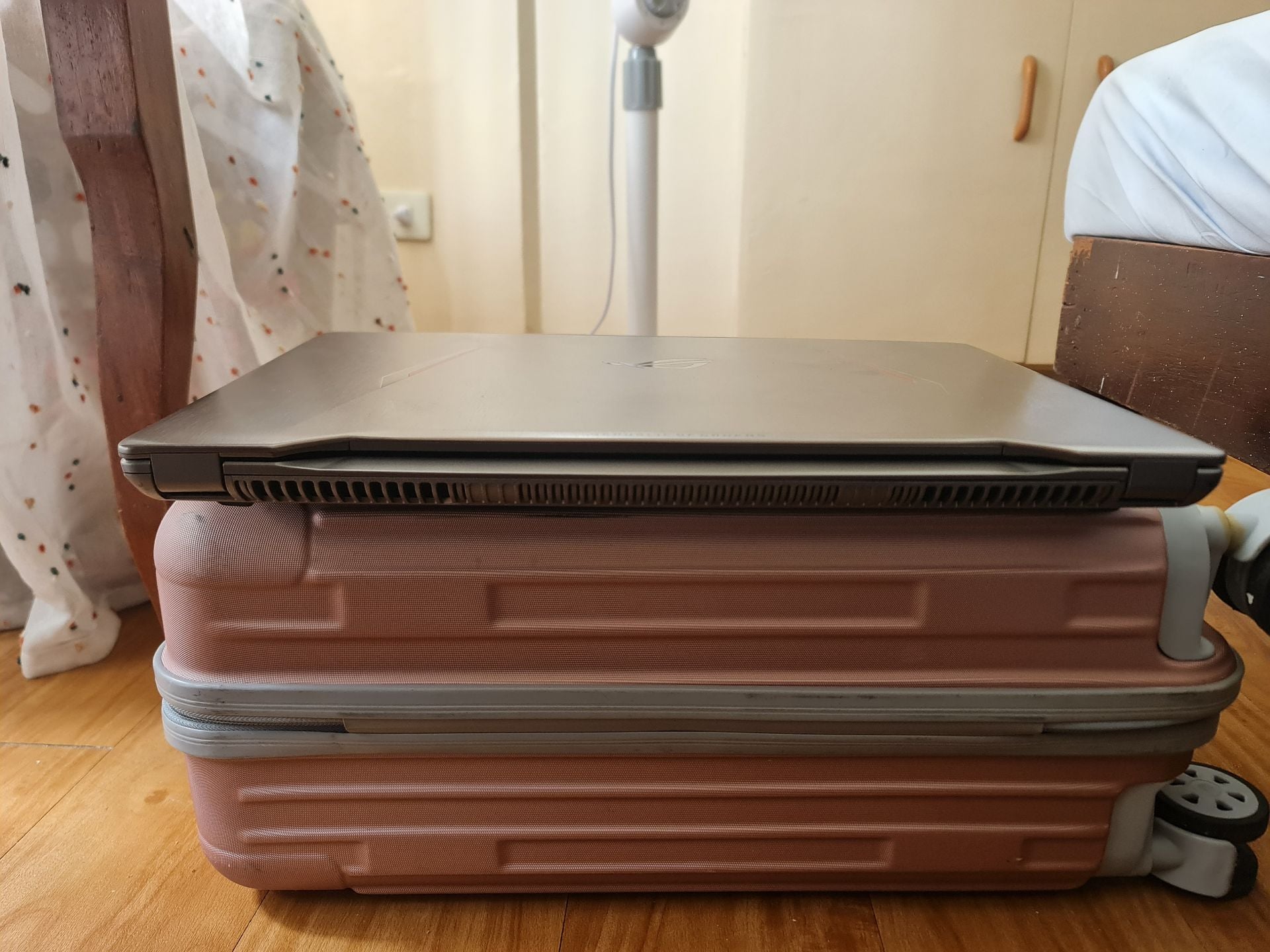 حاسوب ASUS ROG STRIX GL702VS (معطل) - Image 6