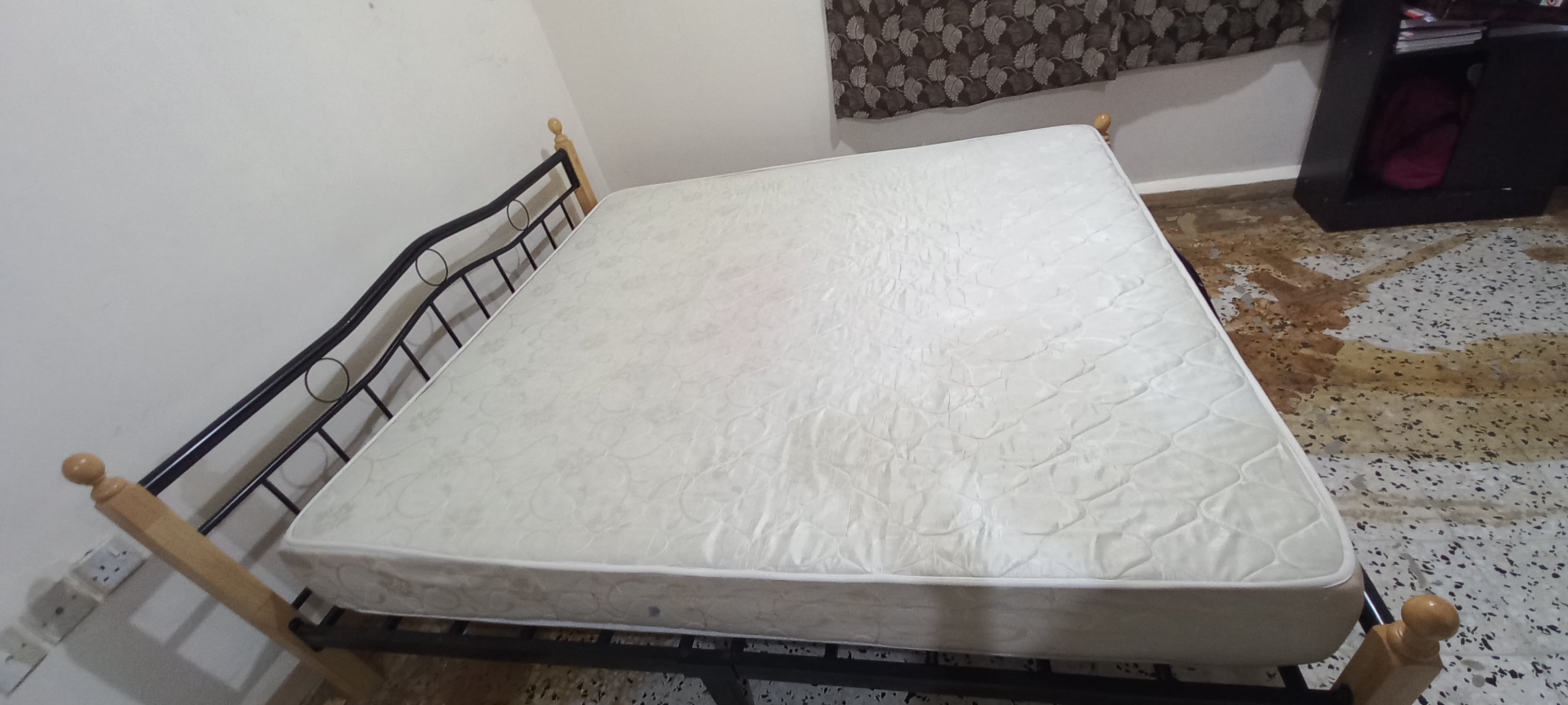 Queen  Size Bed with Cot - Image 3