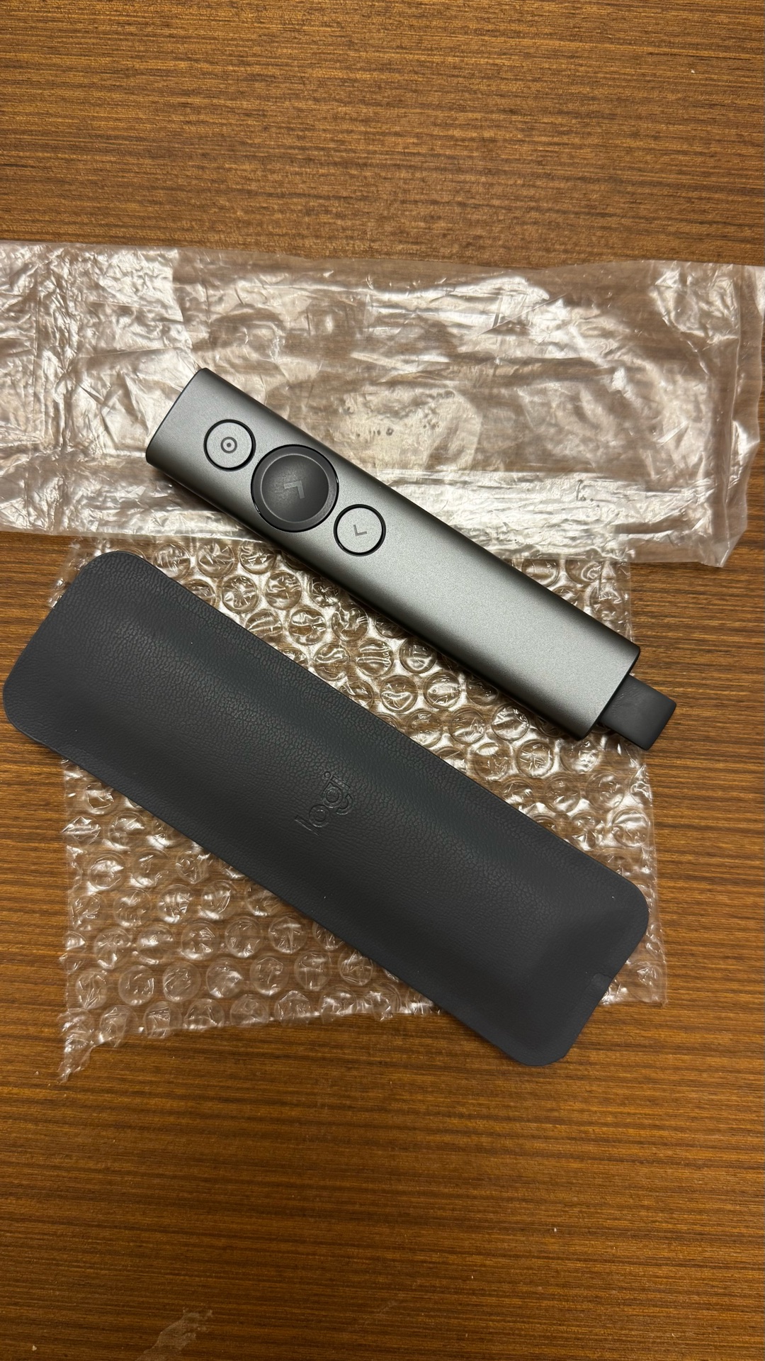 Logitech Spotlight Presenter Pointer Remote - Image 3