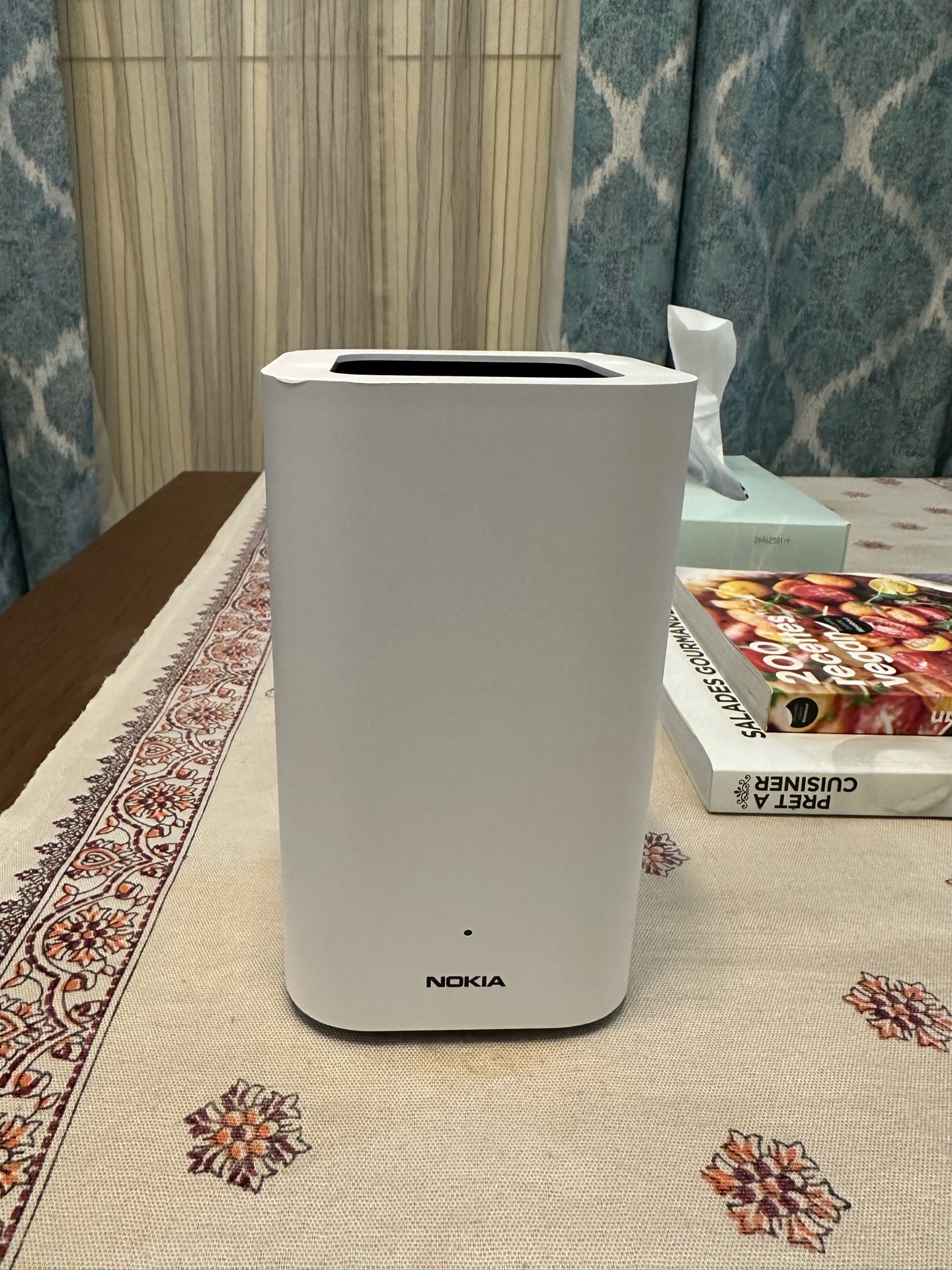 Nokia Beacon 2 WiFi Router - Image 1