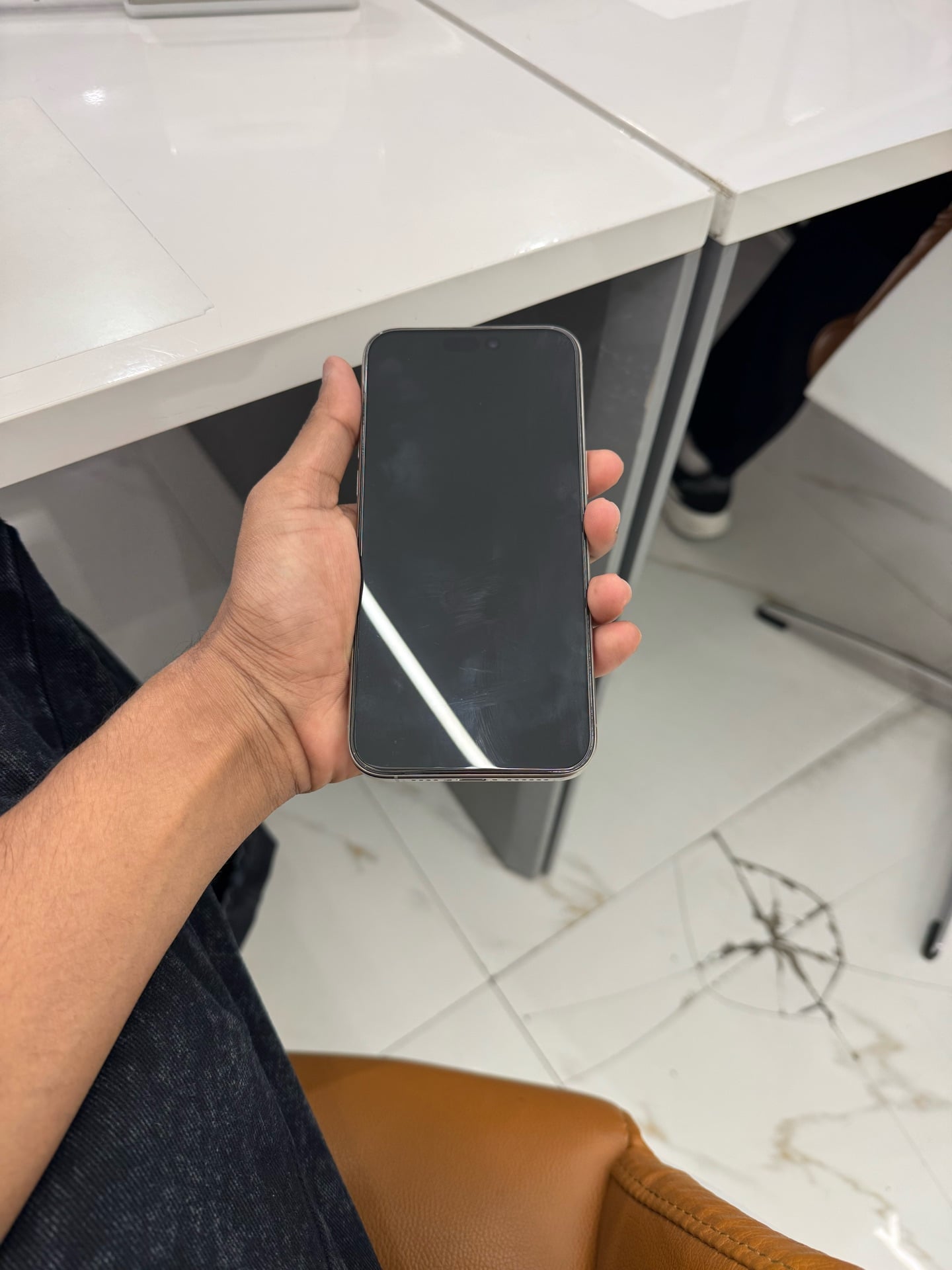 I phone 15 pro max - Image 4