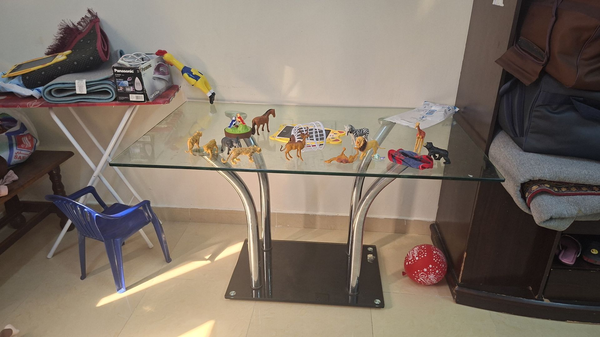 Glass Dining Table - Image 4
