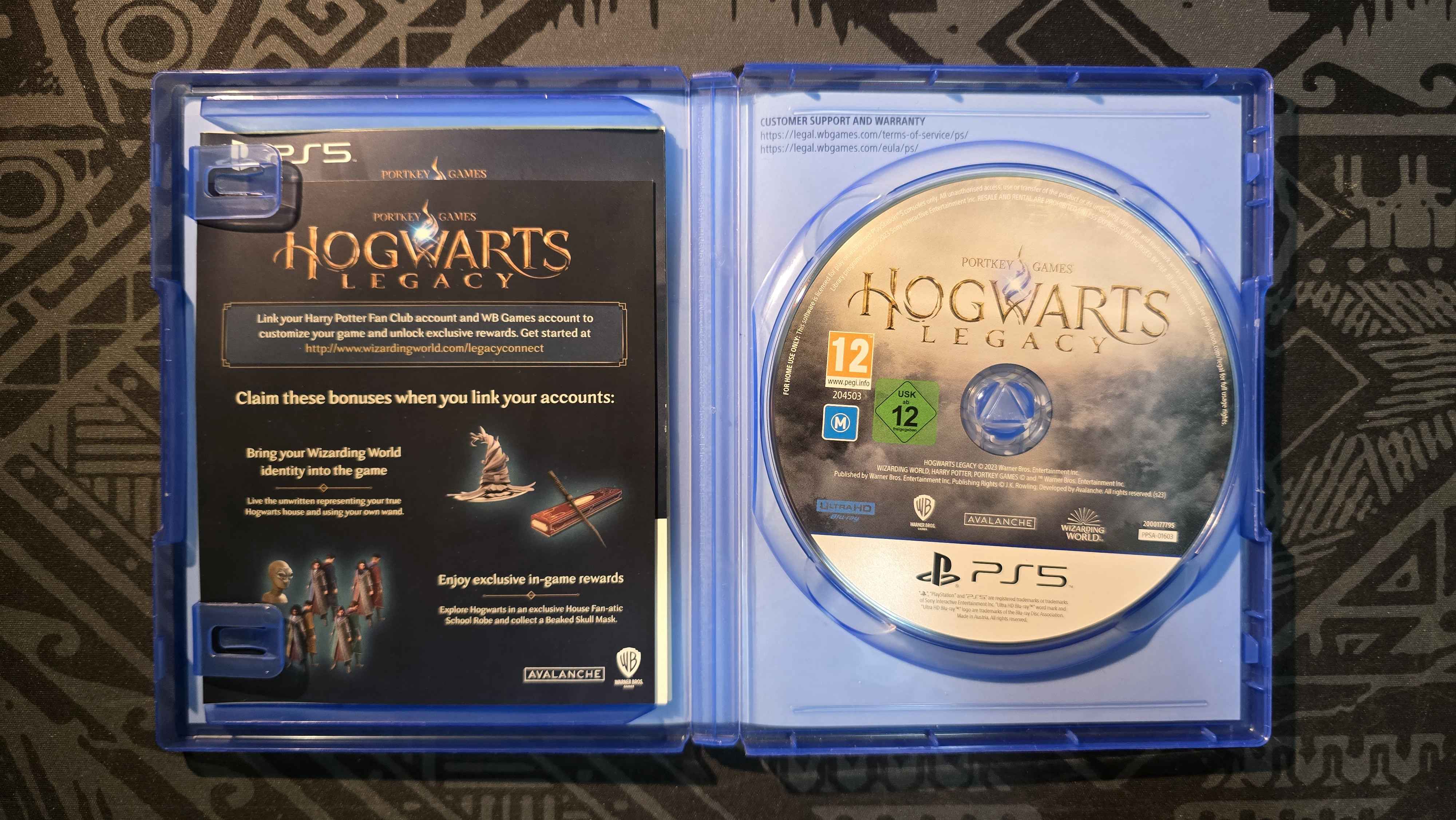 Hogwarts Legacy (PS5) + Ghost of Tsushima Director's Cut (PS5) - Image 2