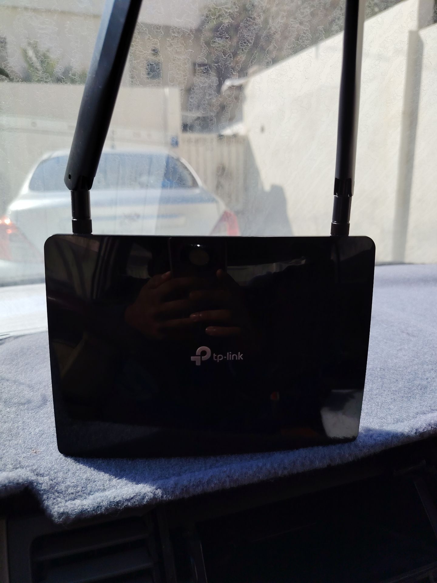 SIM CARD ROUTER FOR SALE  - Image 3
