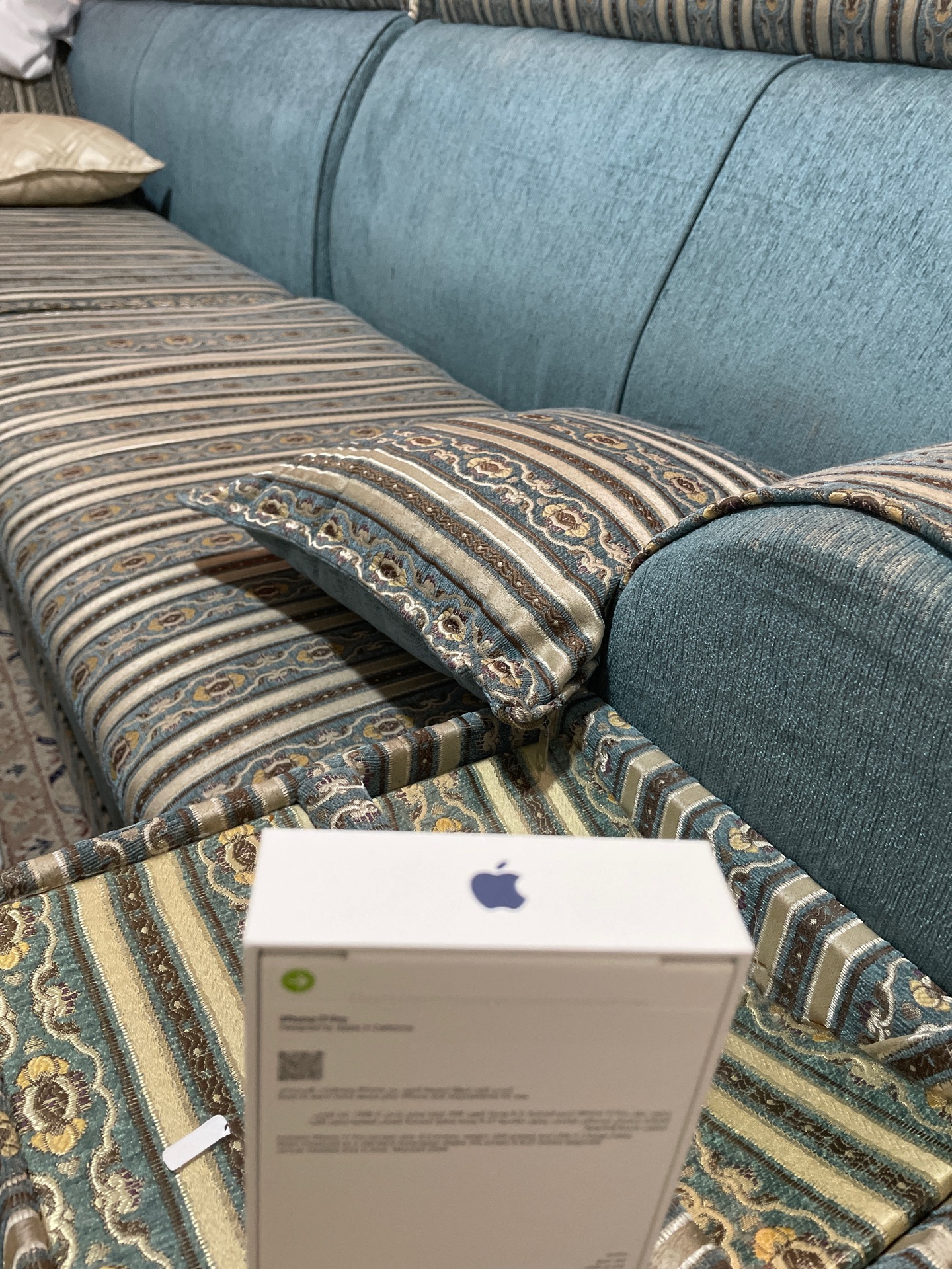 iPhone 17 pro 256gb blue color *2 pics  - Image 4