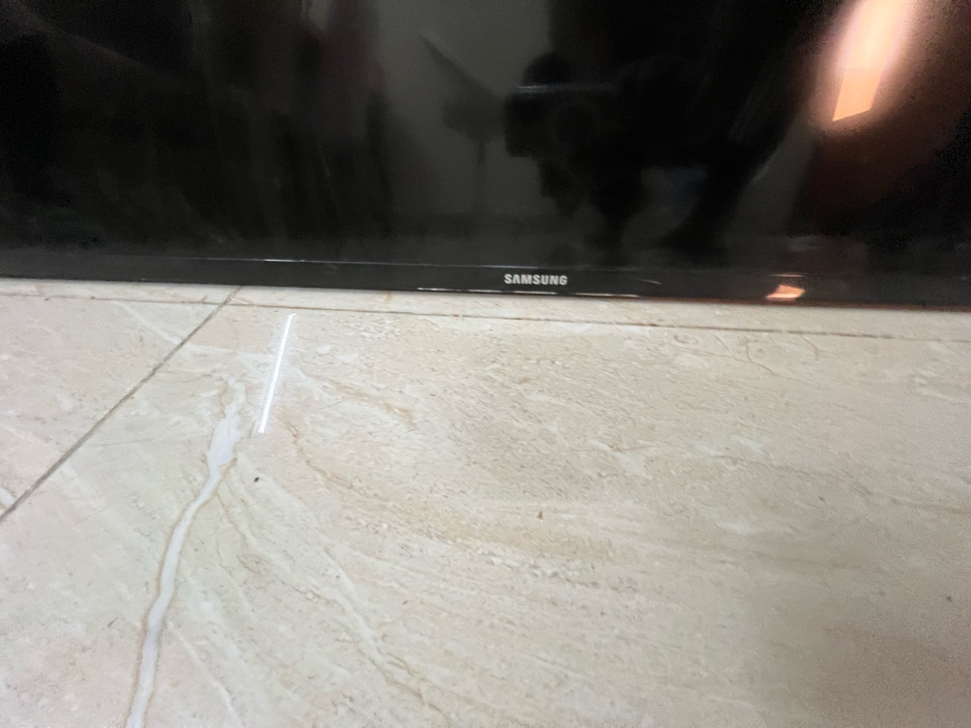 Samsung 65"inch led tv - Image 4