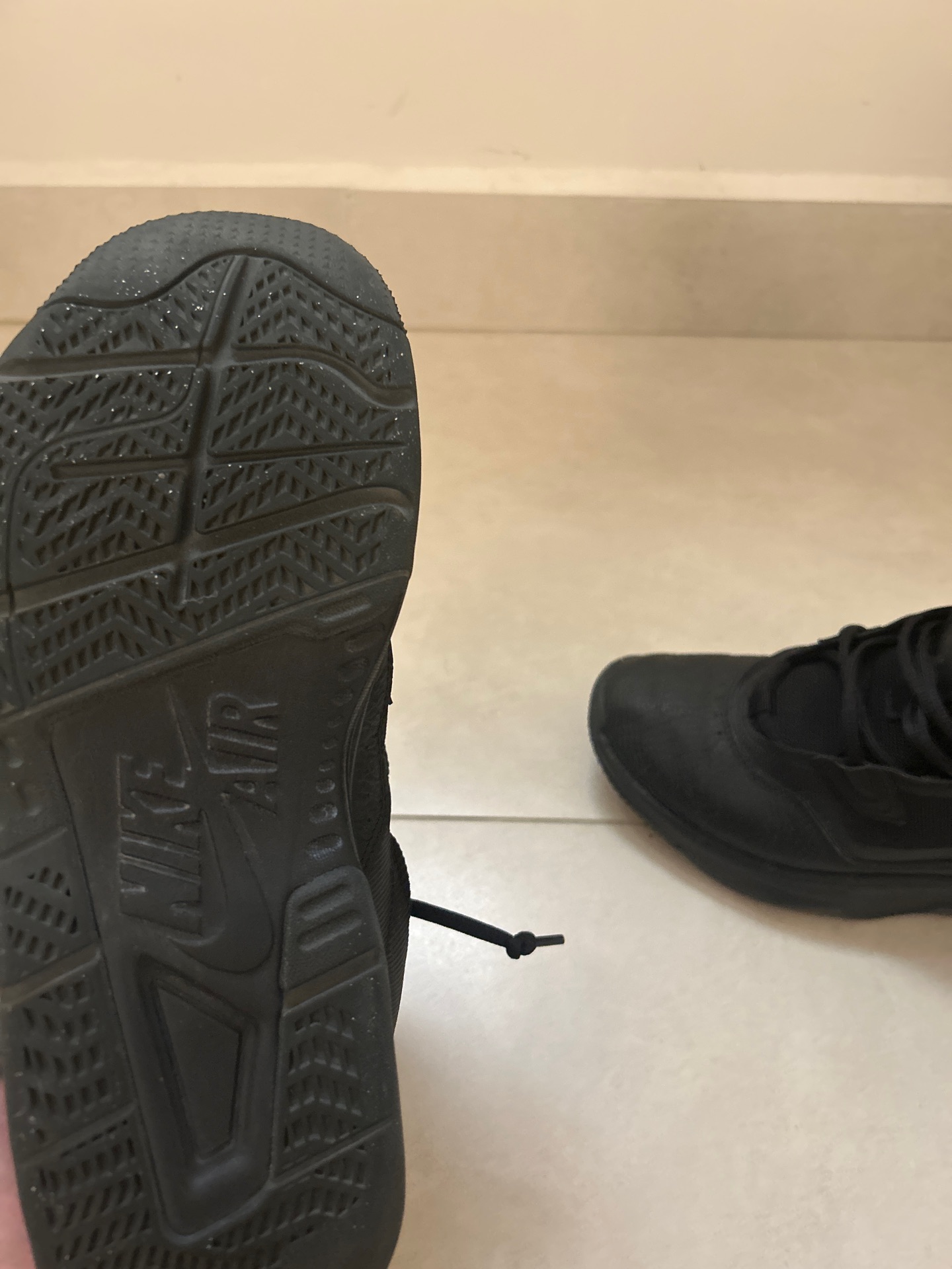 Nike Jordan stay loyal 3 black  - Image 3
