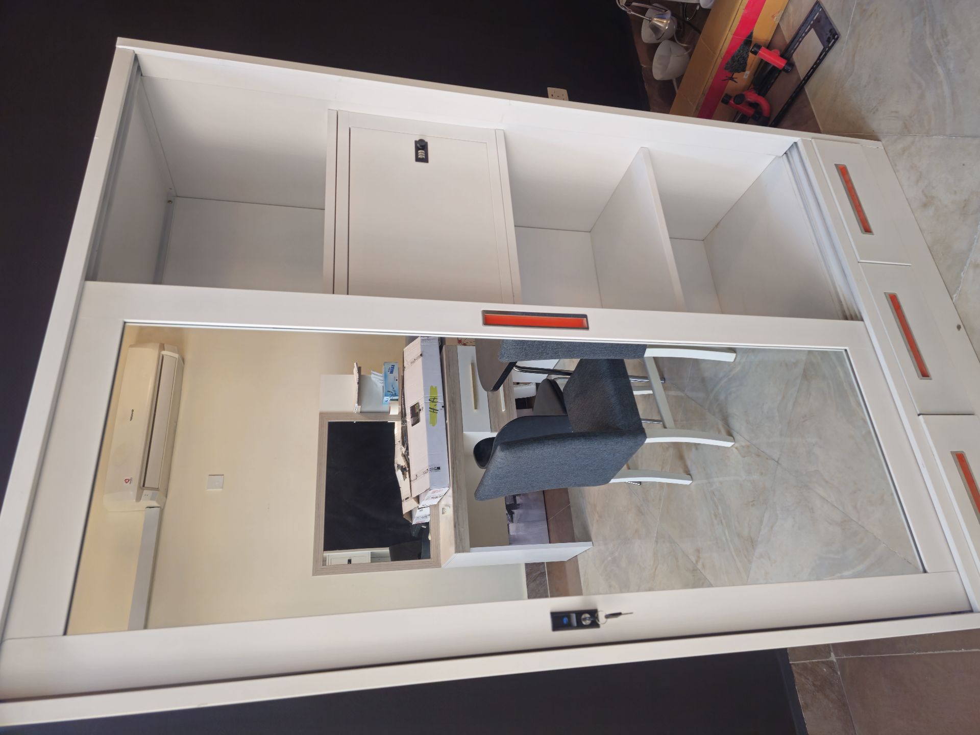 Steel Shelf - Image 3