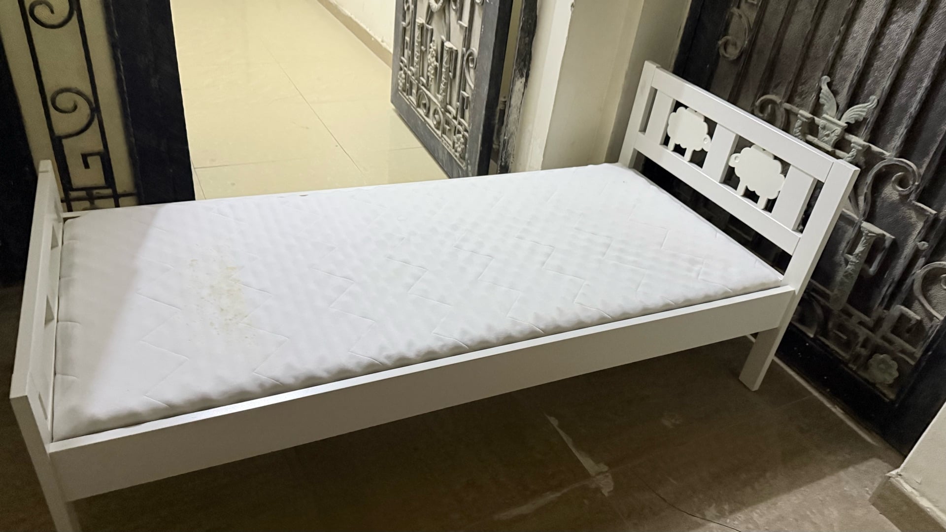 Ikea bed frame and mattress (for kids ) - Image 4