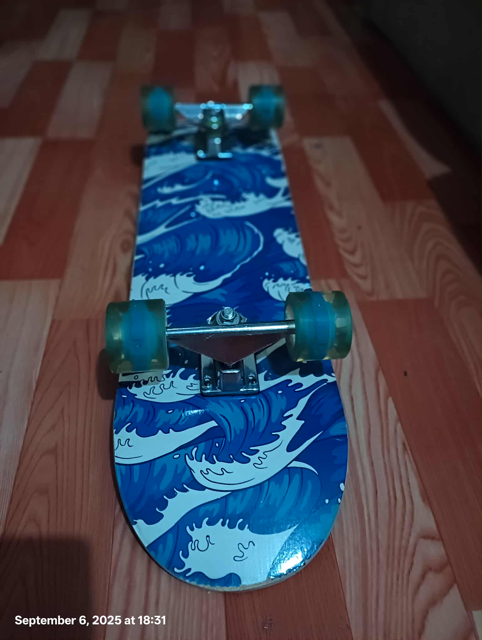 For sale Skate board in good condition [ WhatsApp 55007669 ] - Image 2